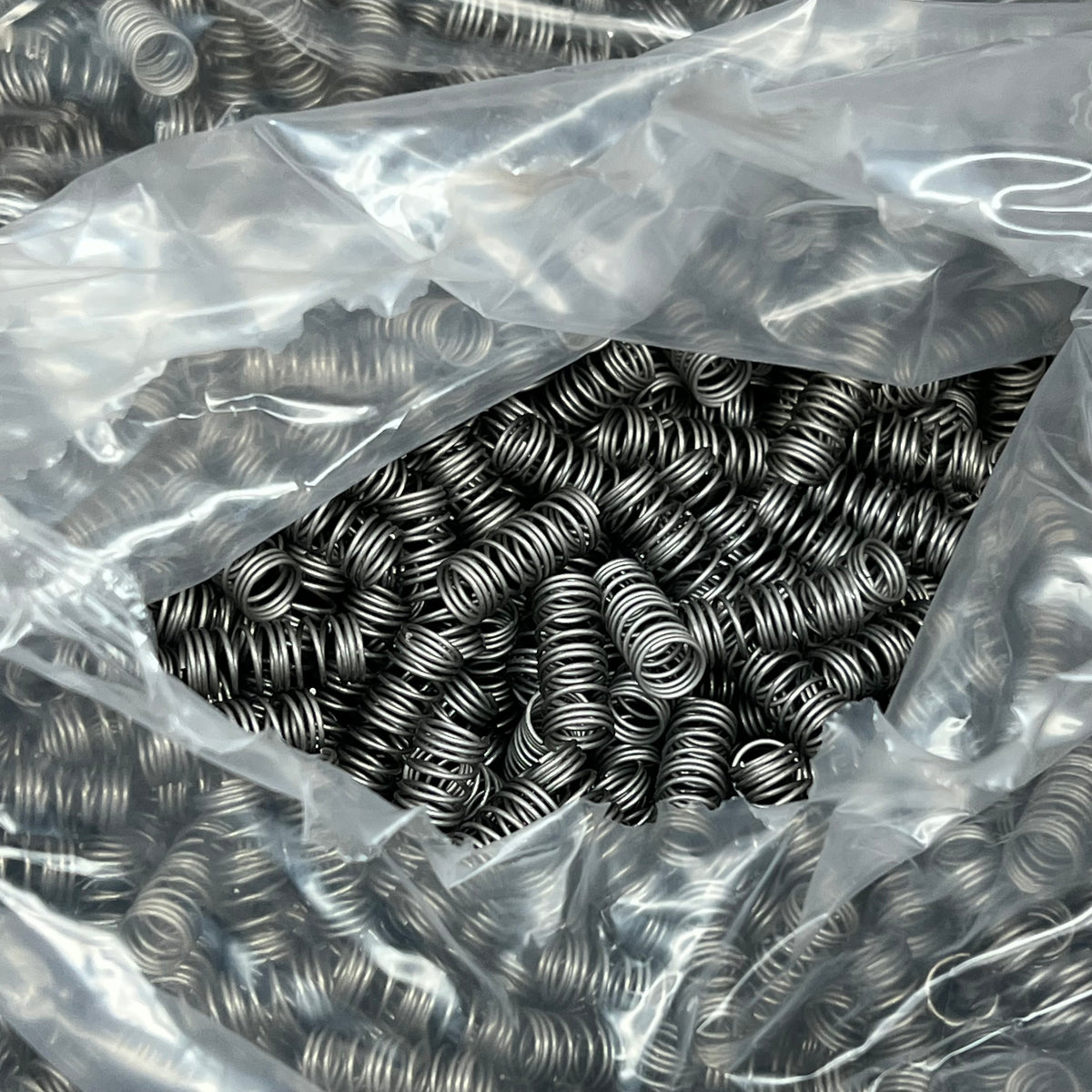 ZA@ LEE SPRING (1000 PACK) Chemoport 3.0 Spring for Medical Silver CIV0000062