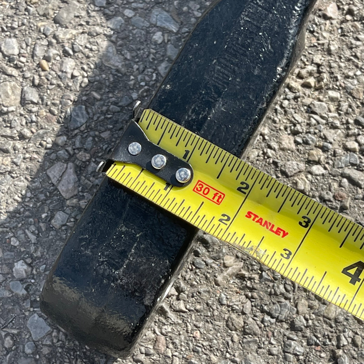 UNBRANDED Steering Pitman Arm 14"x4"x2" Black Steel 448238 P MA16828 (Good)