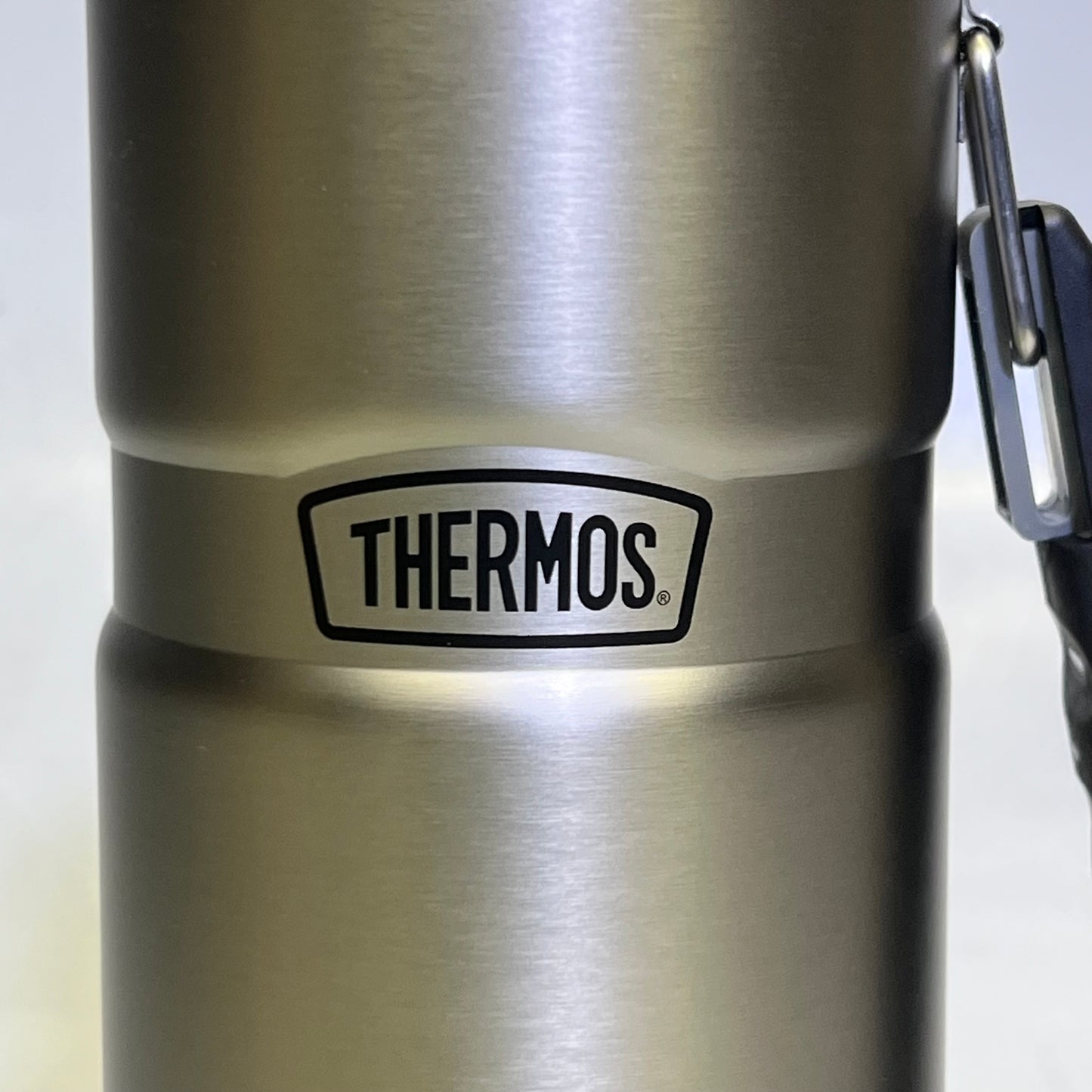 THERMOS Stainless Steel Vacuum Insulated Beverage Bottle 40 oz. SK2010MSTRI4
