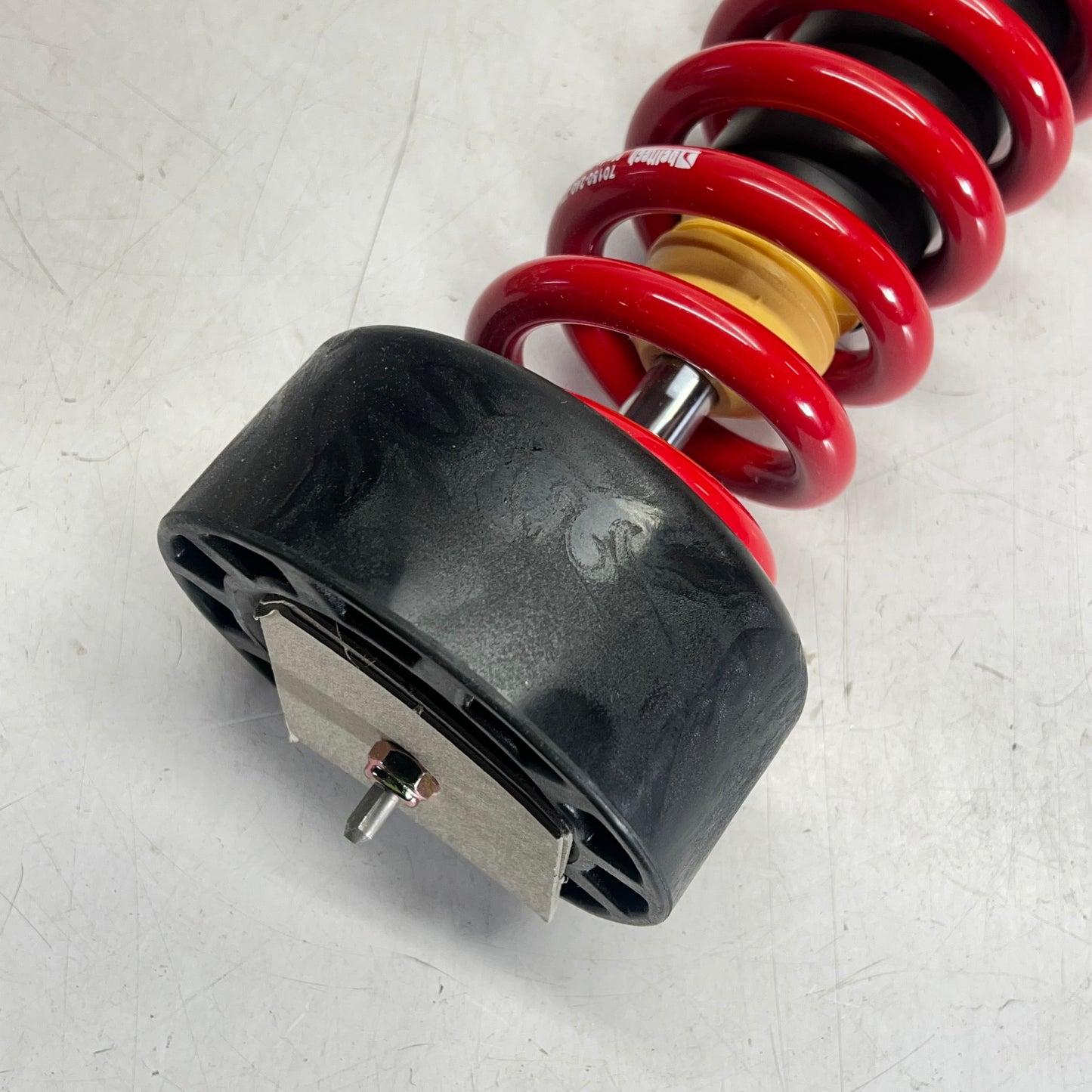 BELLTECH 2wd/4wd Adjustable 0-3" Front Crop Coilovers Red/Yellow/Black 15002
