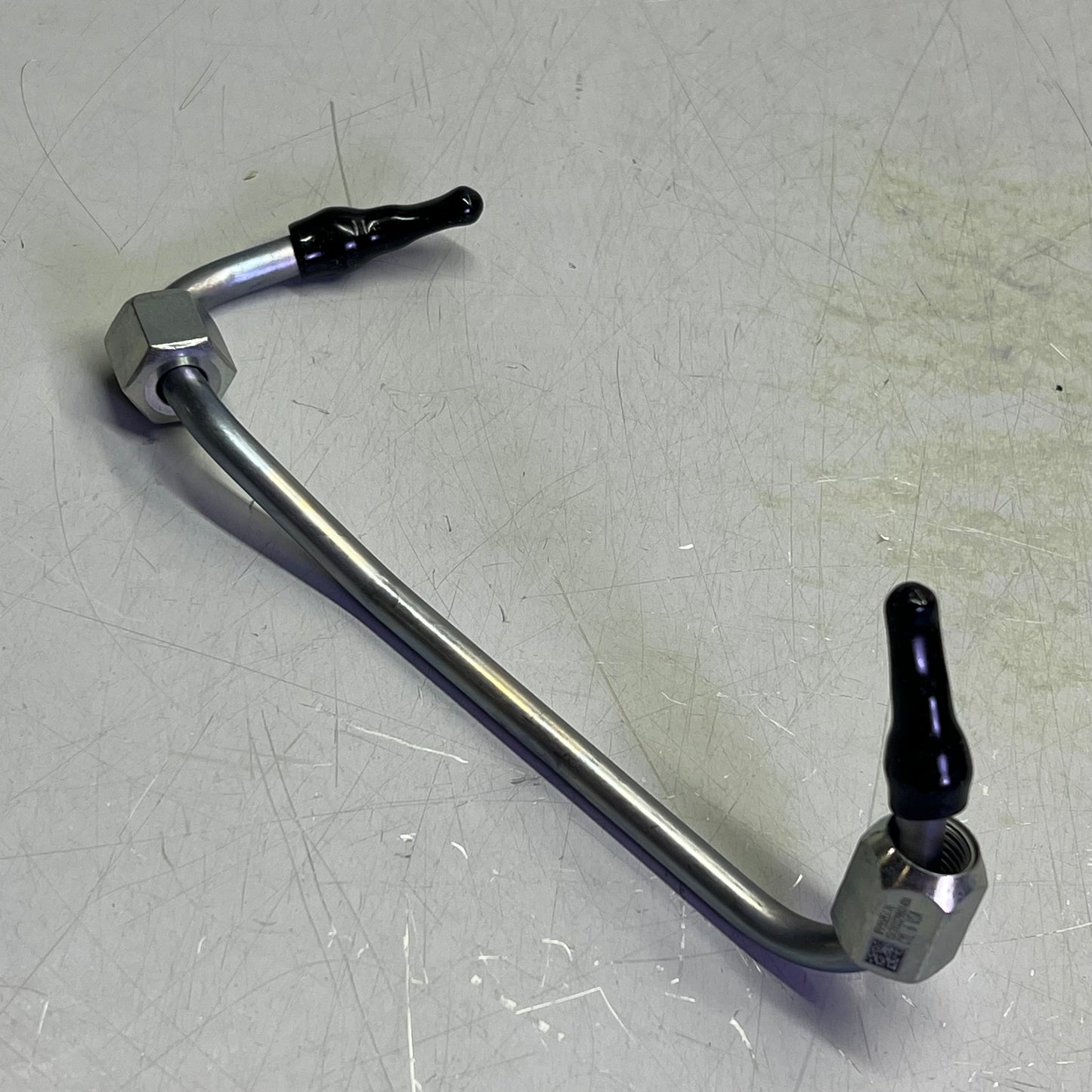 CUMMINS Fuel Injector Feed Line For 19-24 Ram 2500-3500 Trucks 5585176