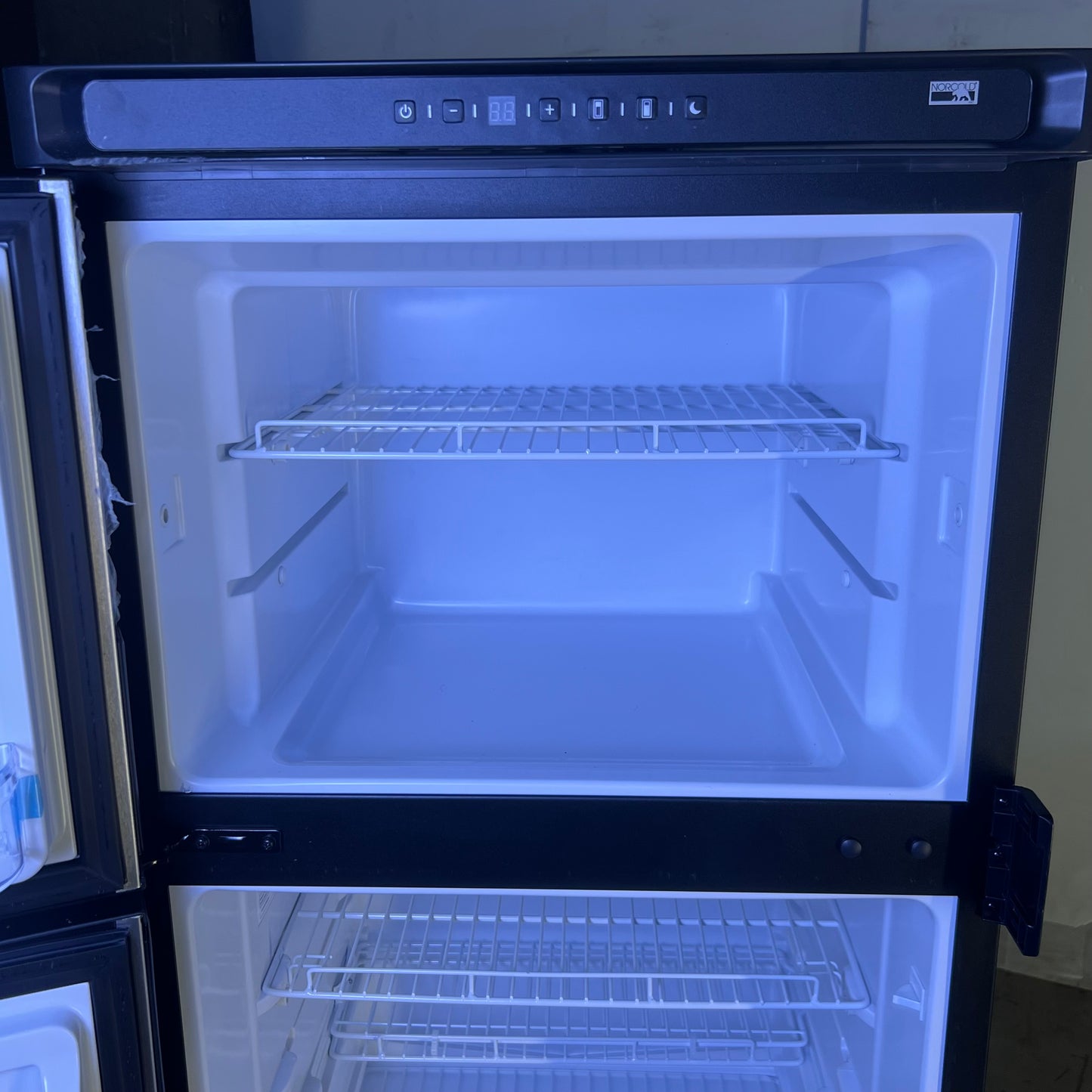 NORCOLD Polar Full Rv Fridge/Freezer 8.2 Cu ft. 12V Stainless N8DCSSL