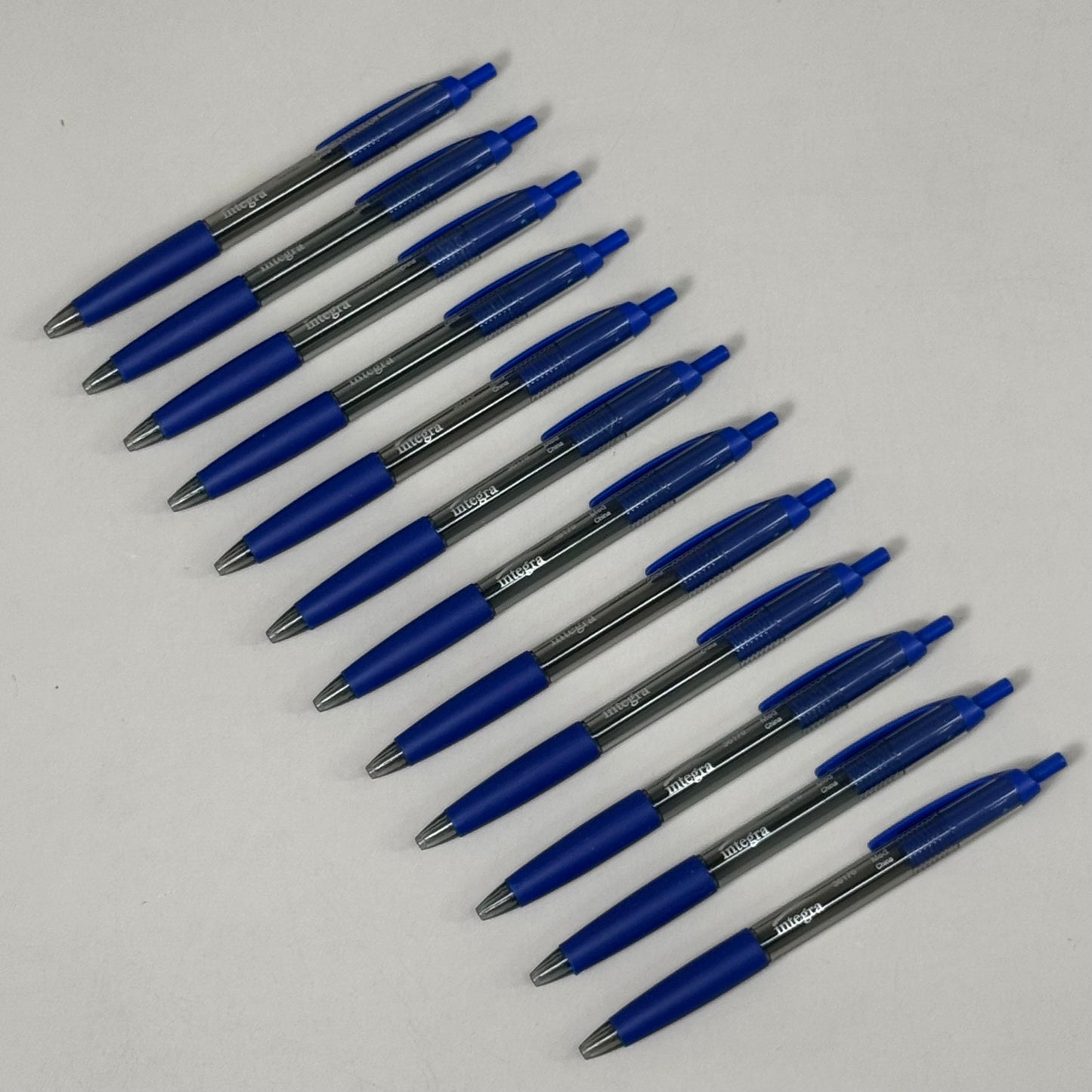 INTEGRA (12 PACK) Retractable Ball Medium Point Pen w/ Rubber Grip Blue 36176