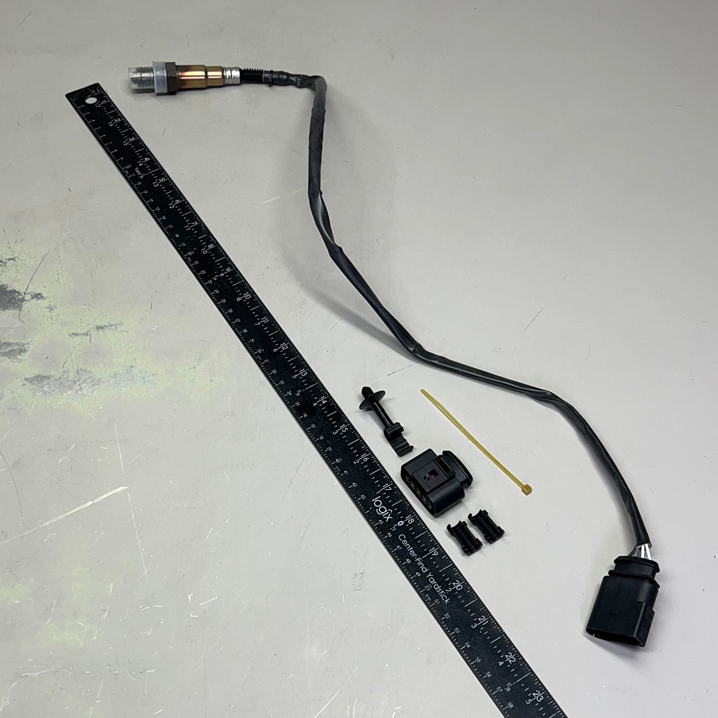 BOSCH Oxygen Sensor OE Quality For Volkswagen Jetta 16075