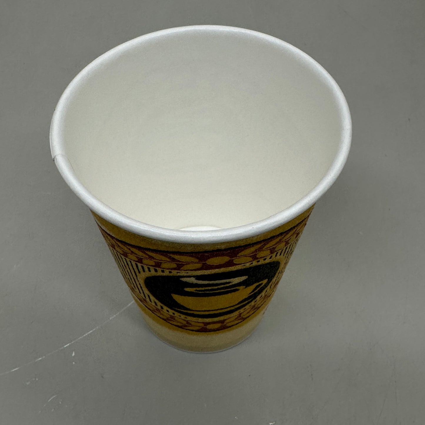 SYSCO Paper Hot Cup Classic with Lids 8oz Sz 4" x 3" White and Brown