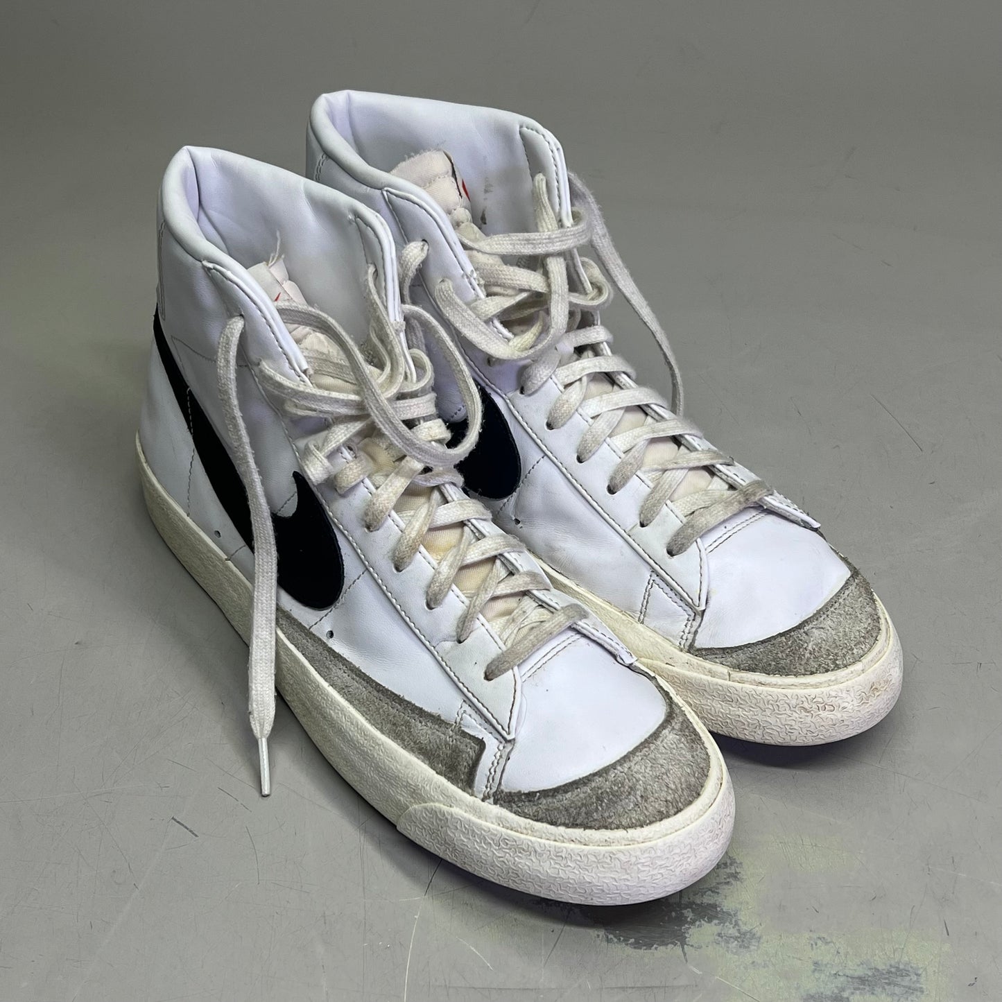 NIKE Blazer High Mid '77 Vintage Shoes Men's Sz 11.5 White/Black (Pre-Owned)