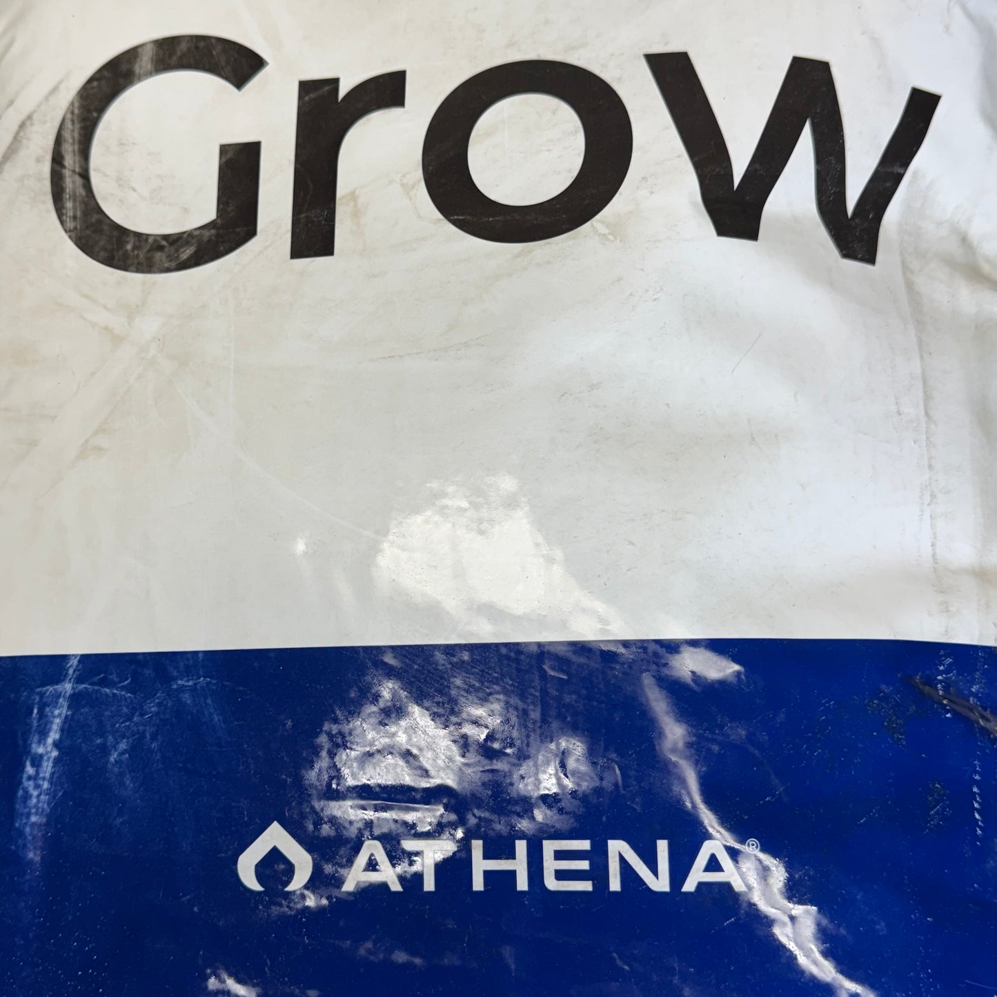 ATHENA Pro Grow (25 lb) Soluble Vegetative Fertilizer Sz 18” H x 14” W 2-8-20