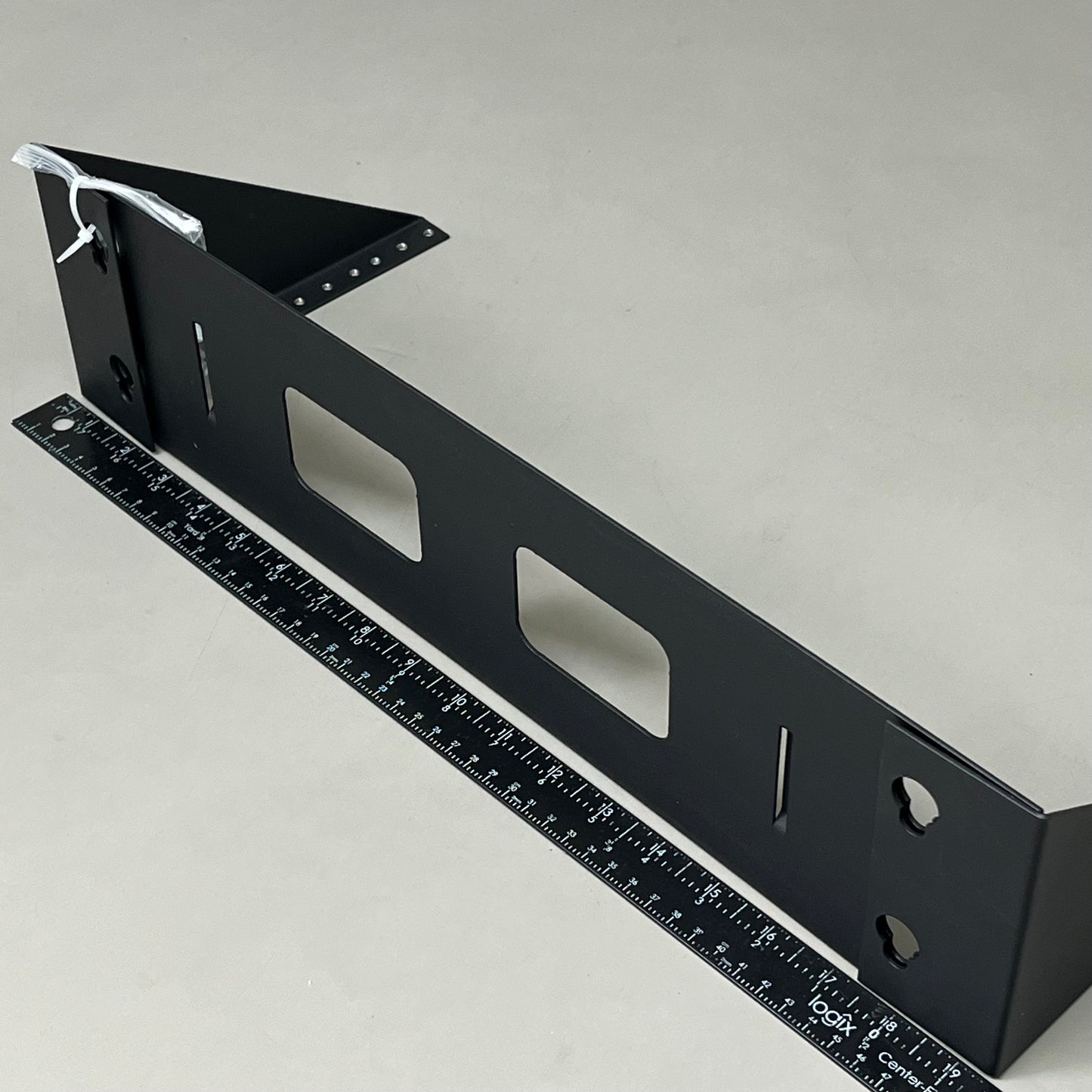 VMP VIDEO MOUNT PRODUCTS Wall Mount Vertical Equipment Rack 2U 4" D ER-VR4U0