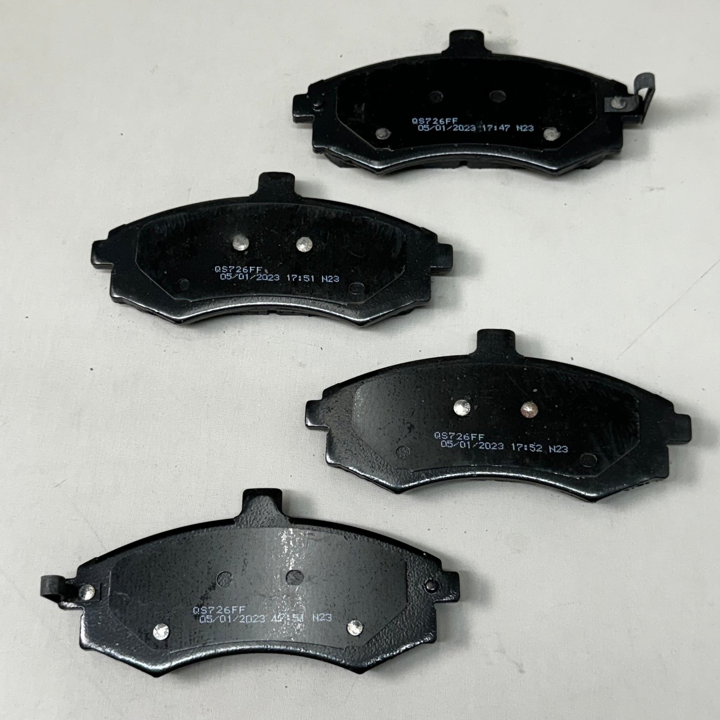 WAGNER QS Ceramic Disc Brake Pad Set 5 1/2" x 2 1/4" Black ZD941