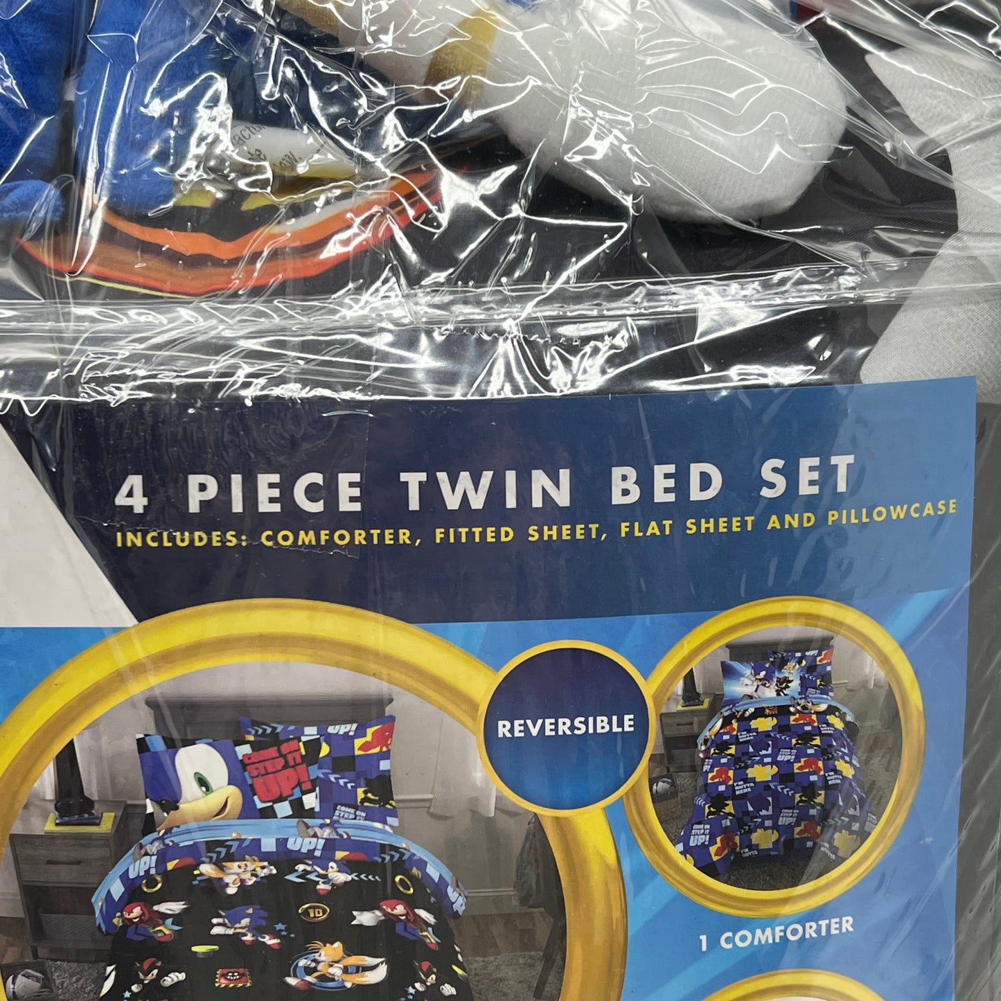 FRANCO / SONIC THE HEDGE HOG Soft Revisable 4 Piece Twin bed Set w/ Plushie 6A1648