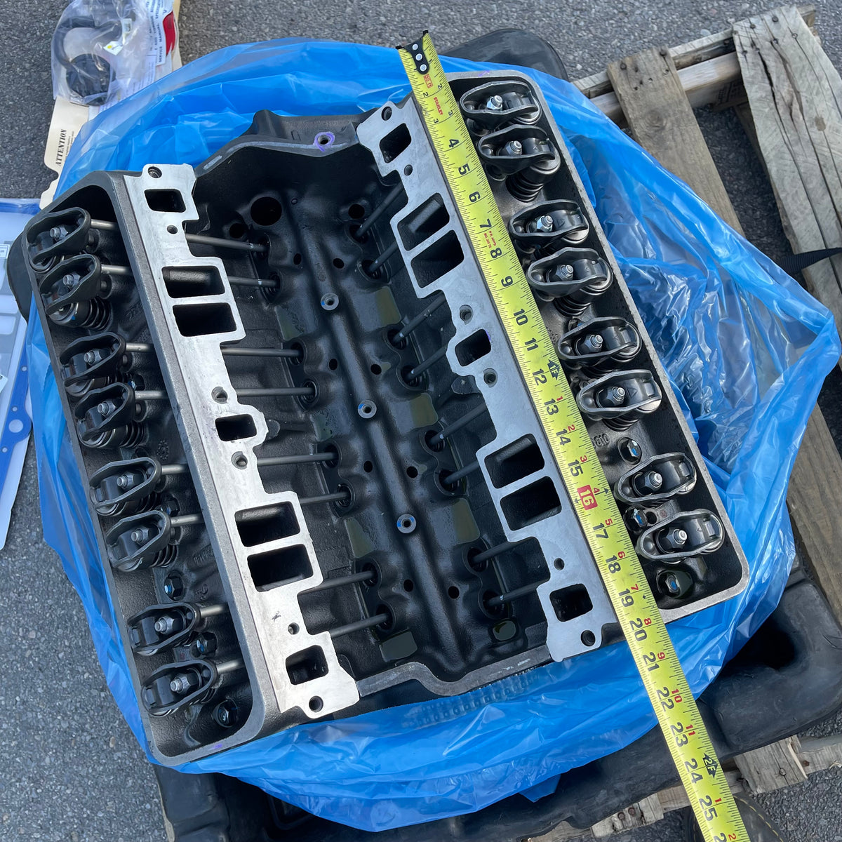 GM Remanufactured Small Block V8 Engine Longblock 5.7l (chevy 350?)