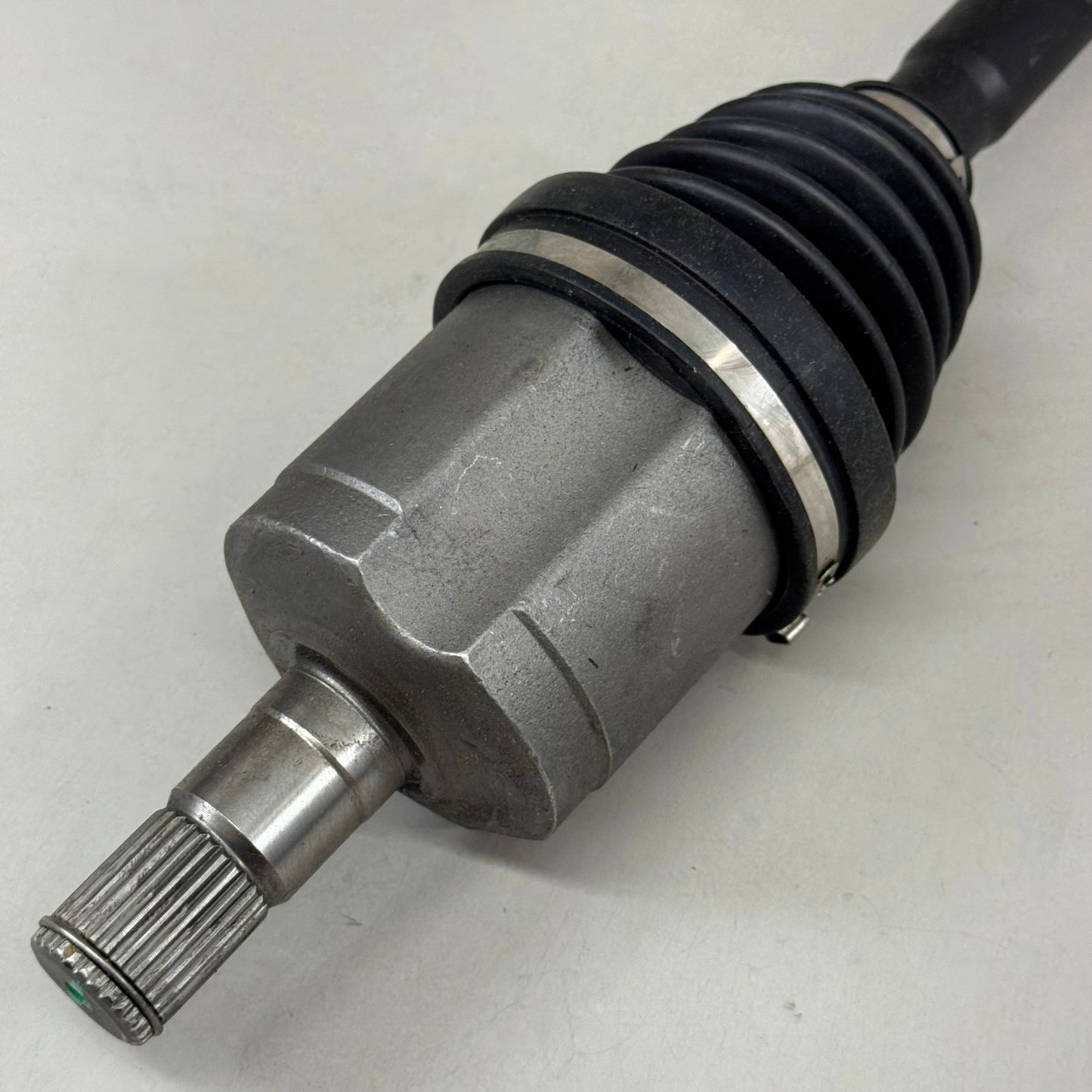 MOPAR Remanufactured Axle Half Left Shaft For Jeep Black R2123871AB (Remanufactured )