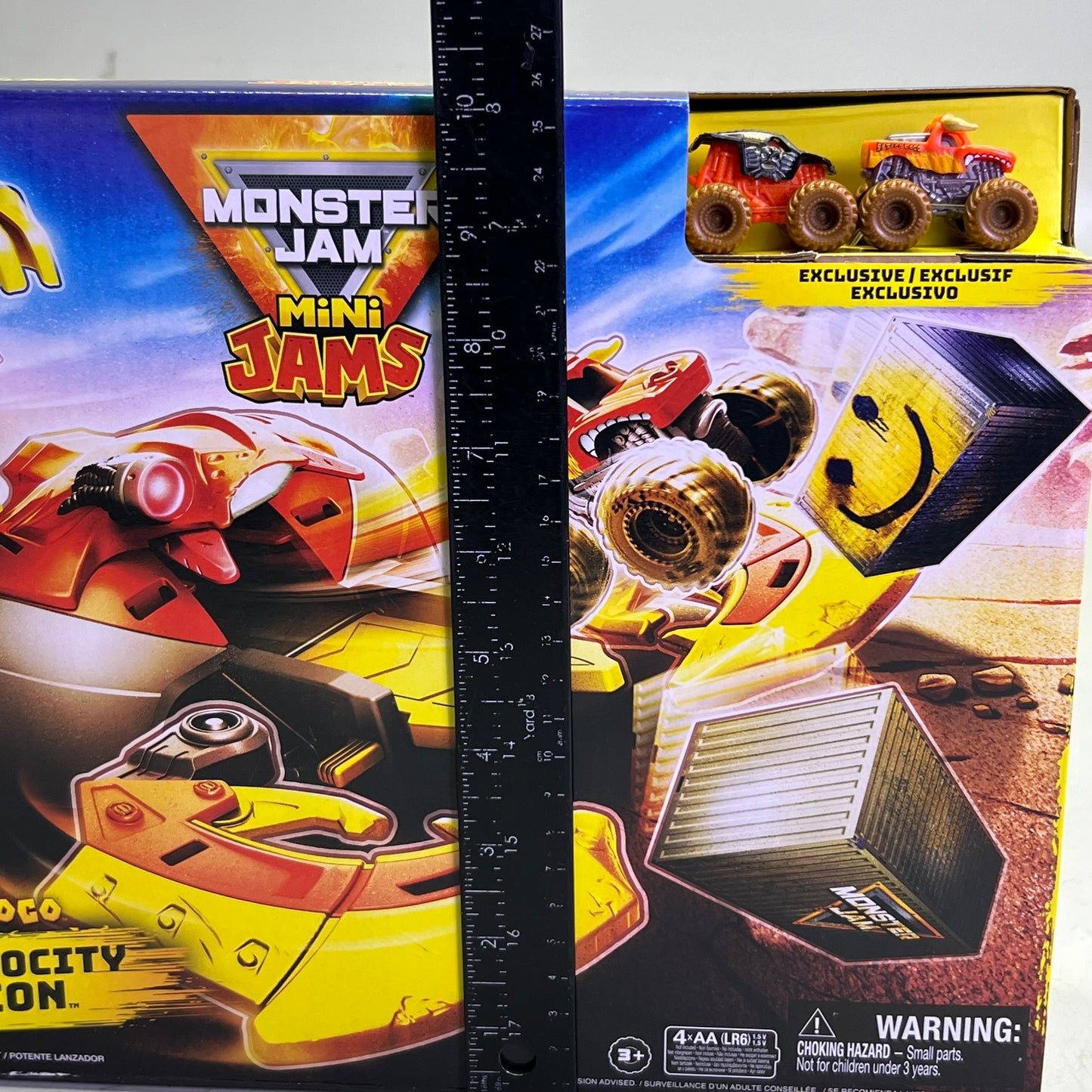 MONSTER JAM El Toro Loco Venom Velocity Scorpion Playset GML3PKSLD