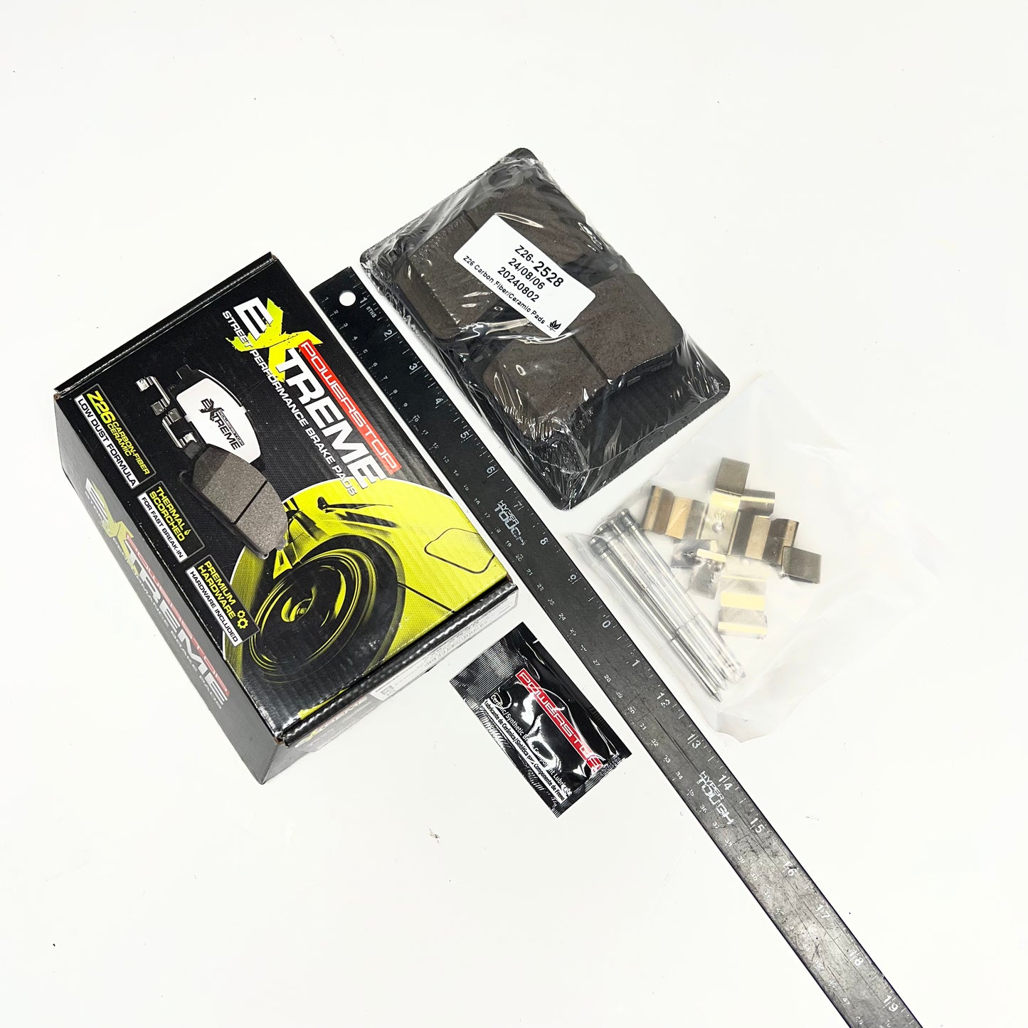 POWER STOP Street Performance Carbonfiber Ceramic Brake Pads & Hardware Z26-2528
