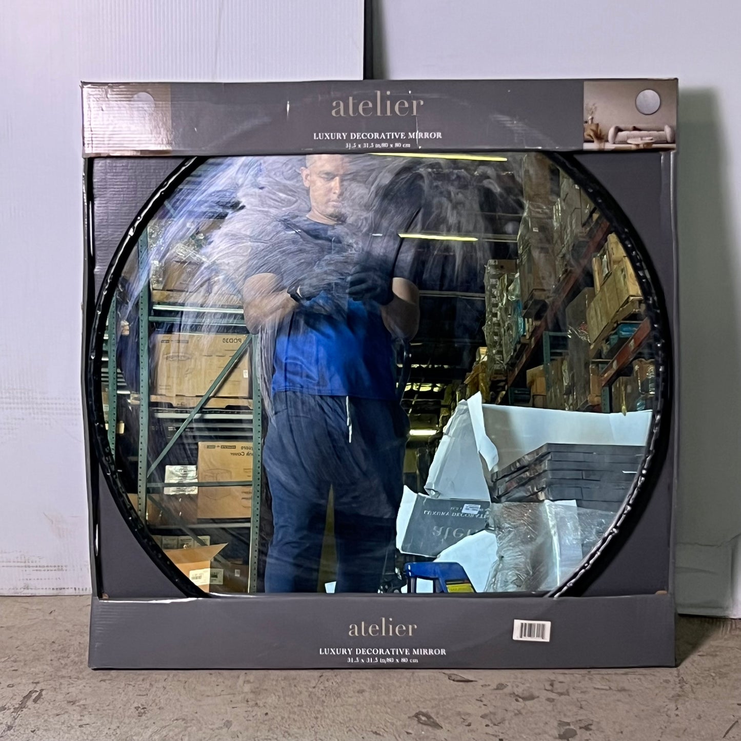 ATELIER Round Luxury Decorative Mirror Sz 31.5" x 31.5", Black (Distressed Box)