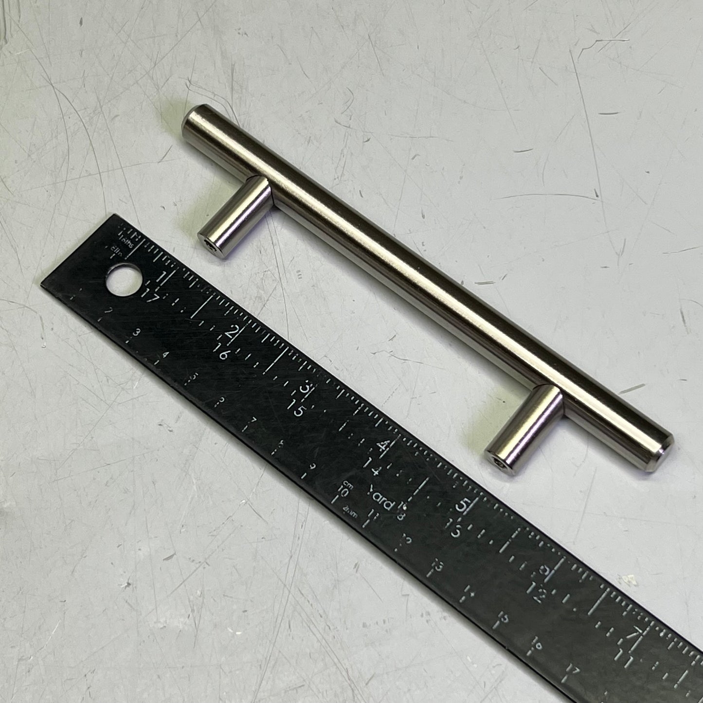 ZA@ CHERRY HILL (20 PACK) Steel Bar Handles CH2209 1096