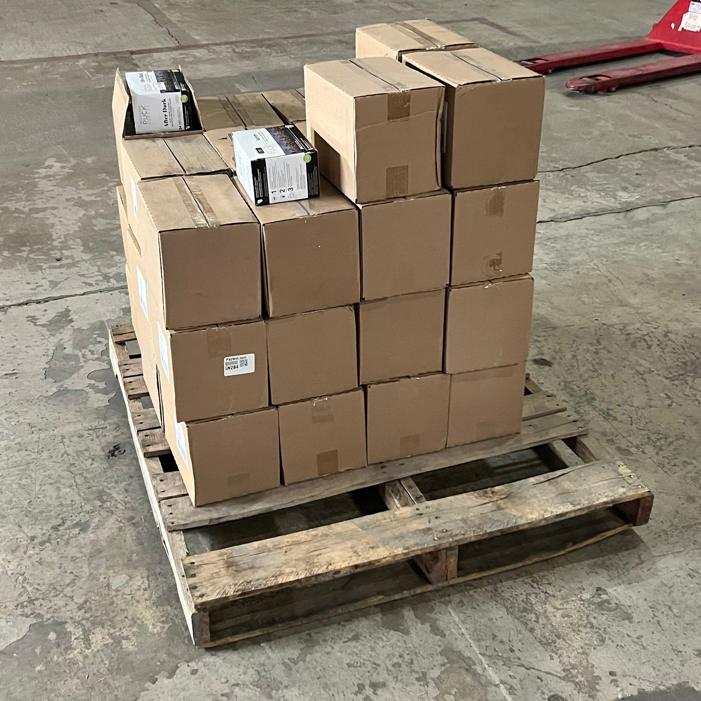 ZA@ Pallet of WOLFGANG PUCK Breakfast in Bed Coffee Single Serve Cups & After Dark Decaf Coffee Single Serve Cups BB 10/25 (AS-IS)