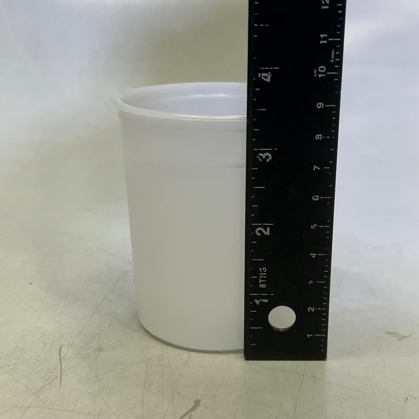 GLOBE (100 PACK) Multi-Purpose Container, Economy Style, Separate Snap Lid 8 oz 271009