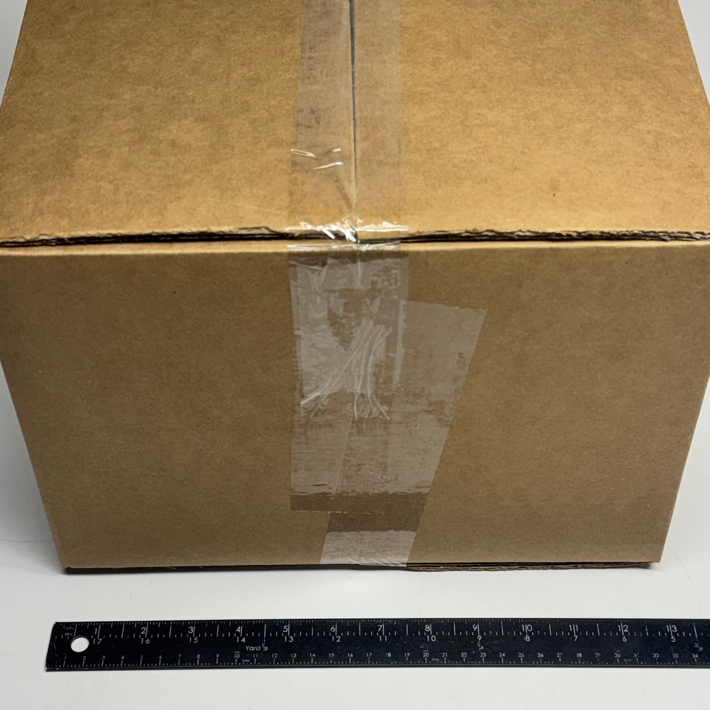 ZA@ Pallet of Shipping Boxes With Foam Sz 14" x 10" x 13"