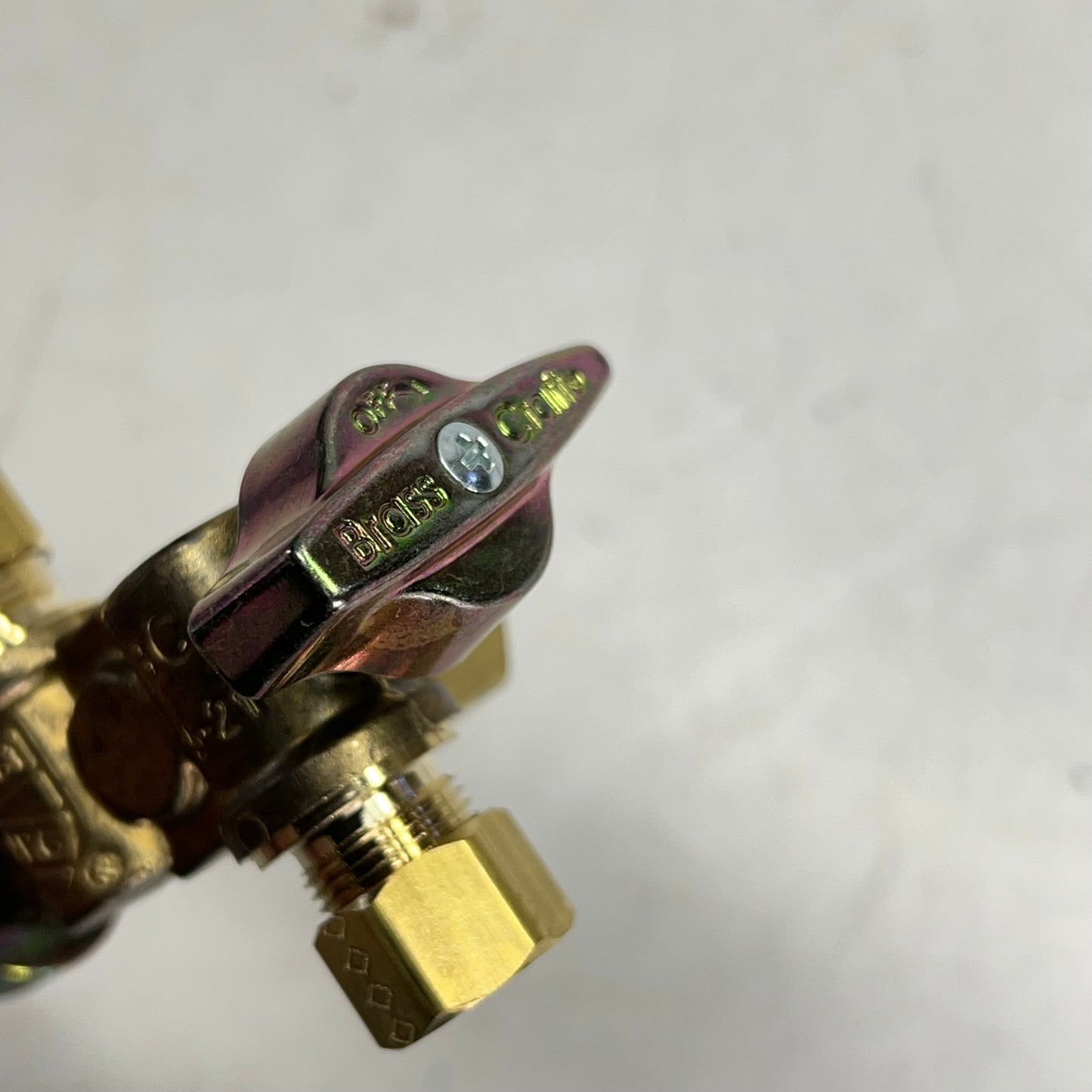 BRASS CRAFT Dual Outlet Dual Shut-off Ball Valve  1/4-turn Angle  KTCR1901DVX R