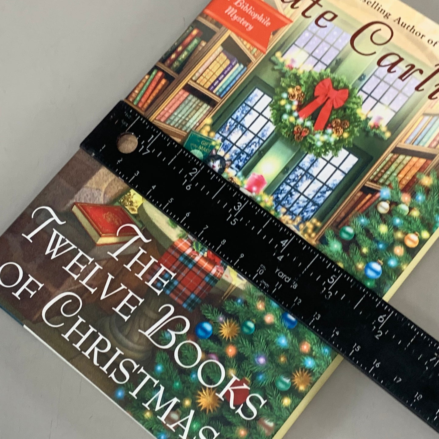 BERKLEY Kate Carlisle;The Twelve Books Of Christmas 320 Pages