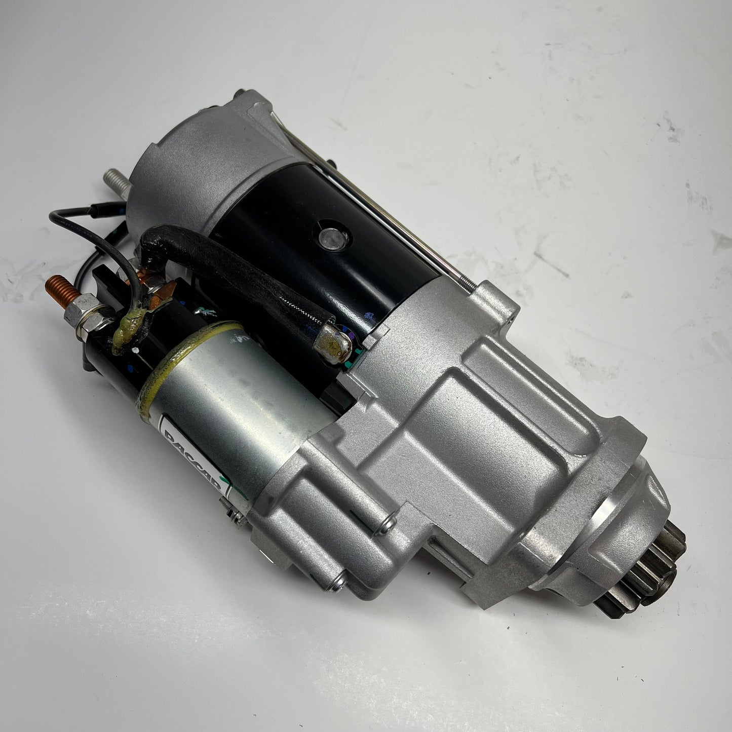 PACCAR Genuine Parts Starter Motor For Kenworth & Peterbuilt D61-1015-006