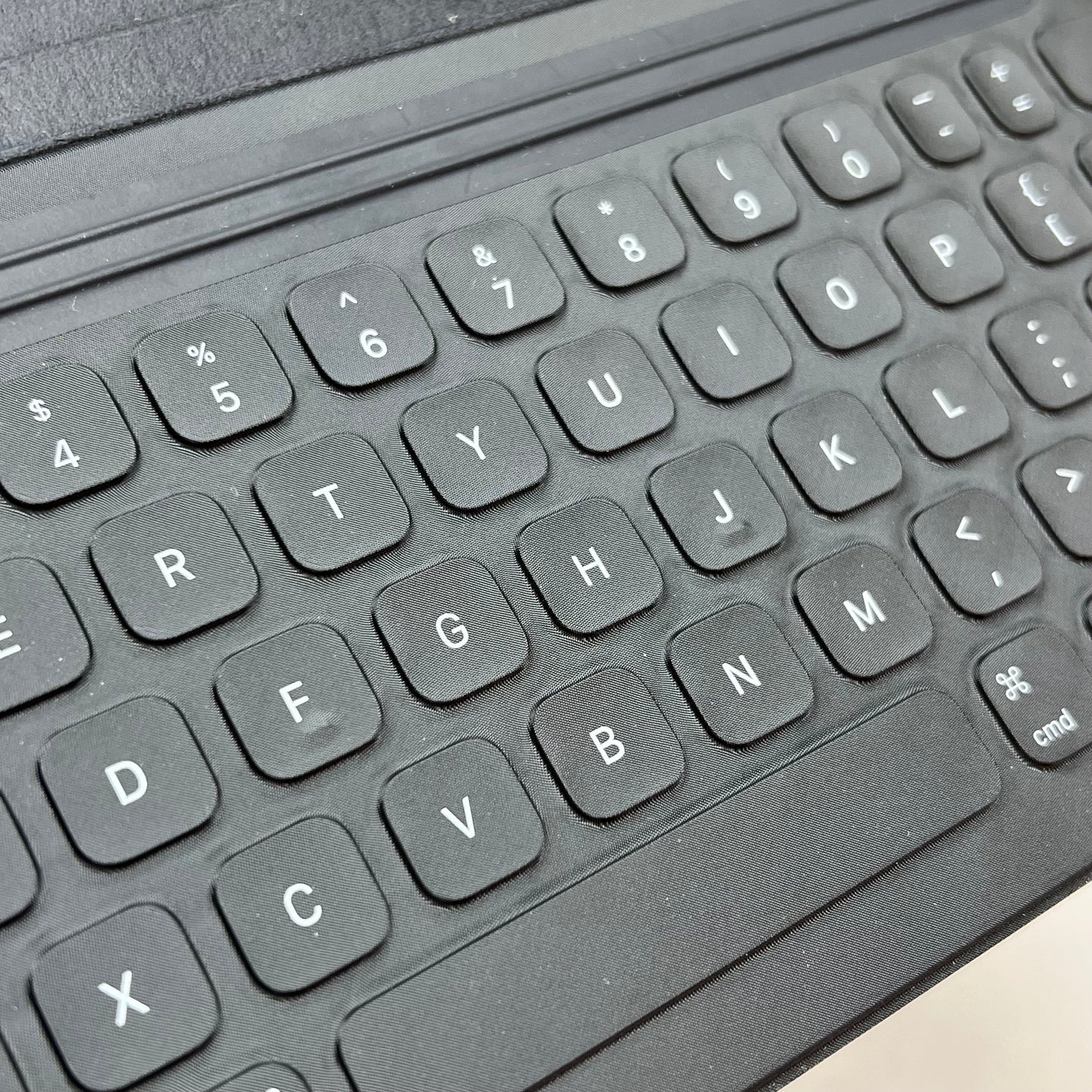 APPLE Smart Keyboard For IPad 7th-9th Generation Black MX3L2LL/A (Return)