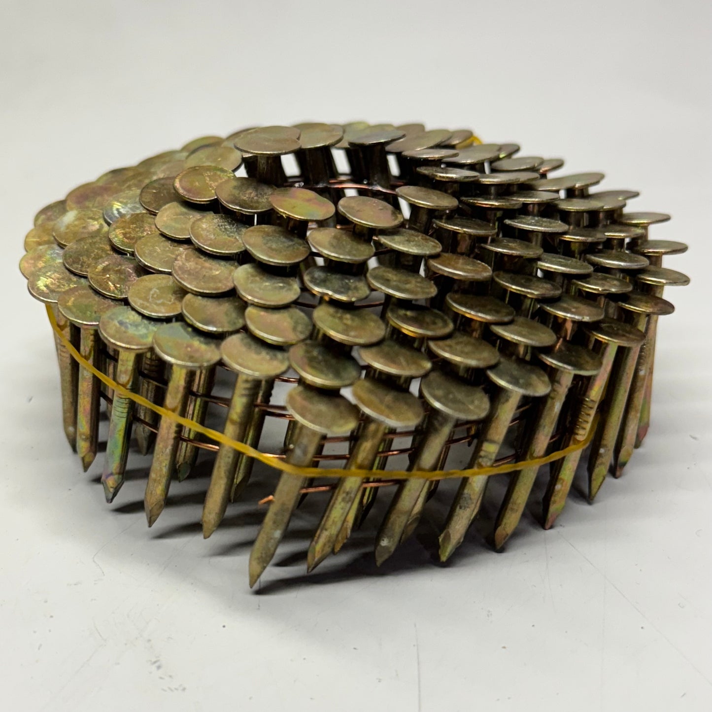 CRISP-AIR (7200 Pcs) Roofing Nails Sz 1 1/4" x .120, Gold 02032