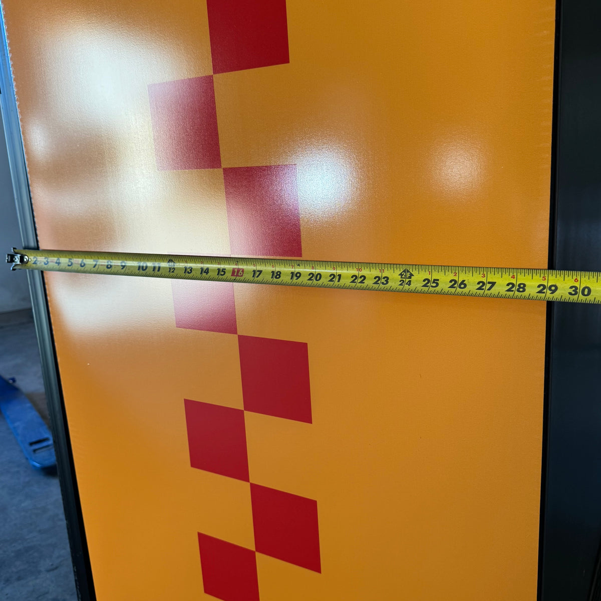 IMBERA Commercial Glass Door Refrigerator 115V R290 - Yellow VRD43