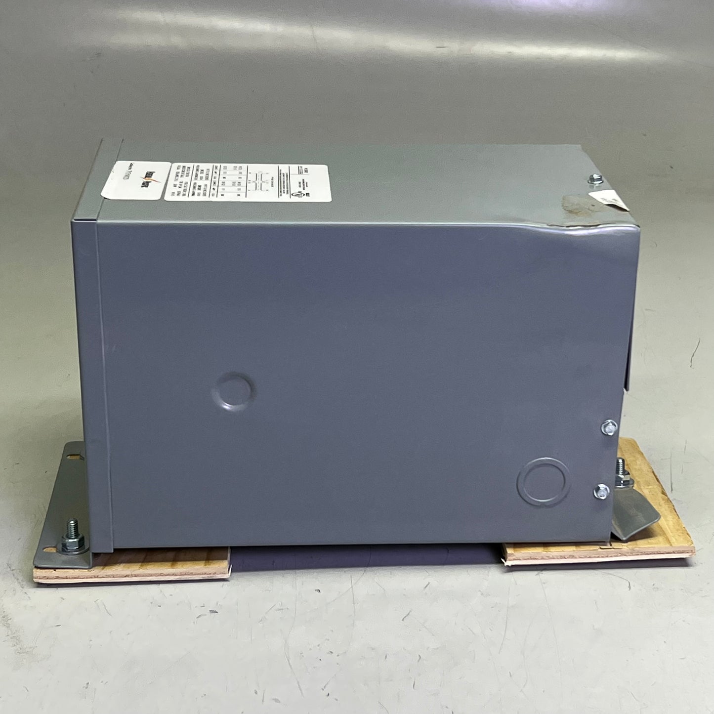 FEDERAL PACIFIC Transformer Non Ventilated 240/480V Input, 120/240 Output 3000VA/3 Kva Load Rating P2XCF21-3-N