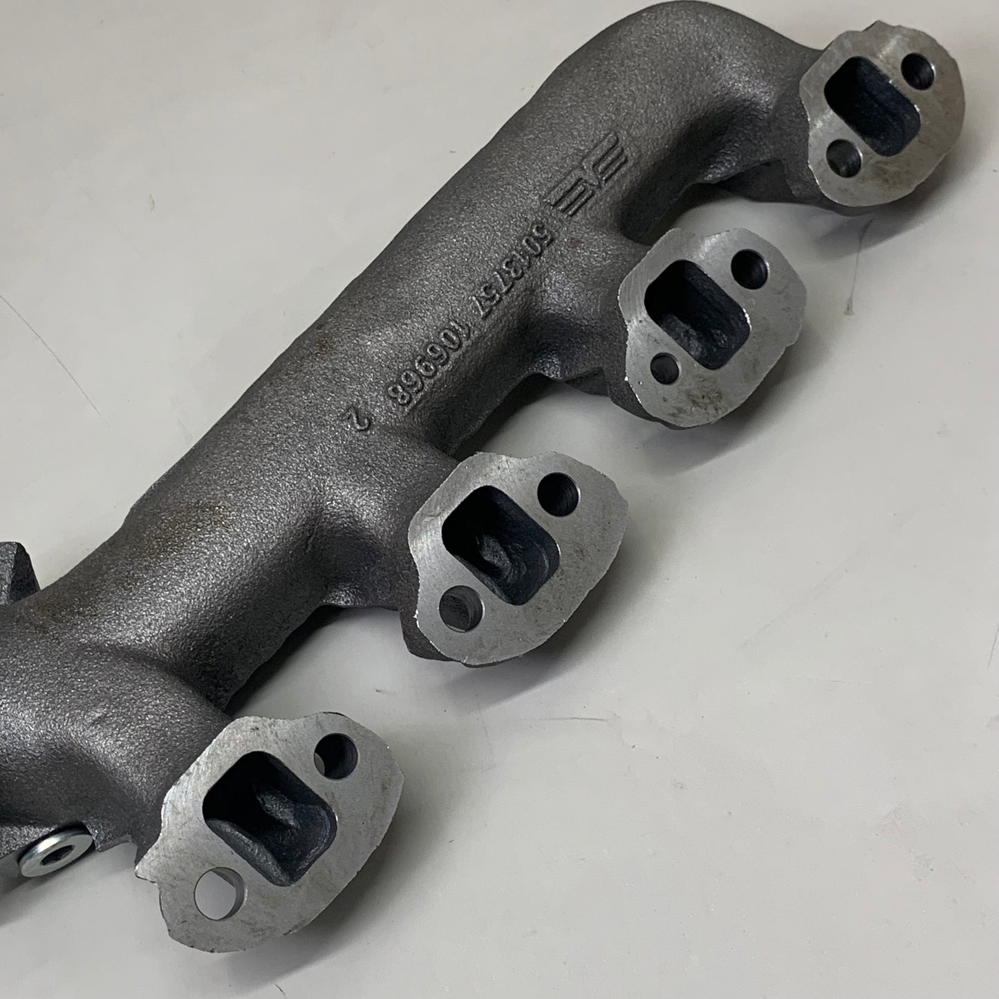 DORMAN Exhaust Manifold Kit Ford 1996-86 Lincoln 1990-86 Mercury 1991-86 674-153