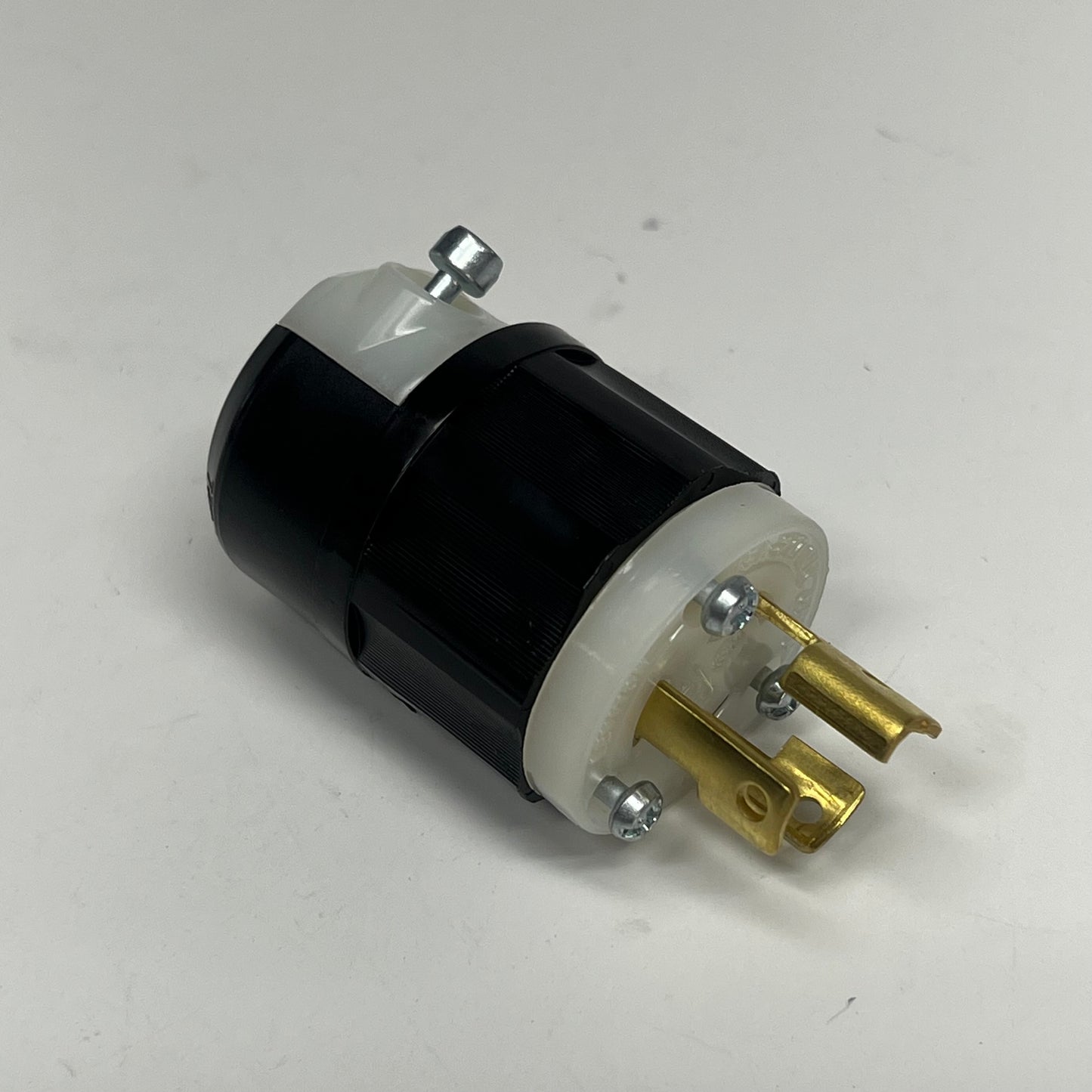 LEVITON (2 PACK) Locking Plug Industrial Grade 15 Amp 277 Volt  Black 4770-C
