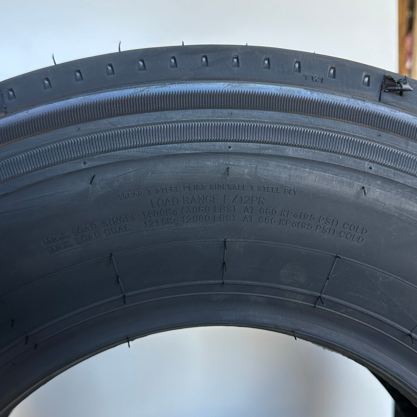 CARLSTAR Trailer Tire CSL16 ST225/75R15 Black