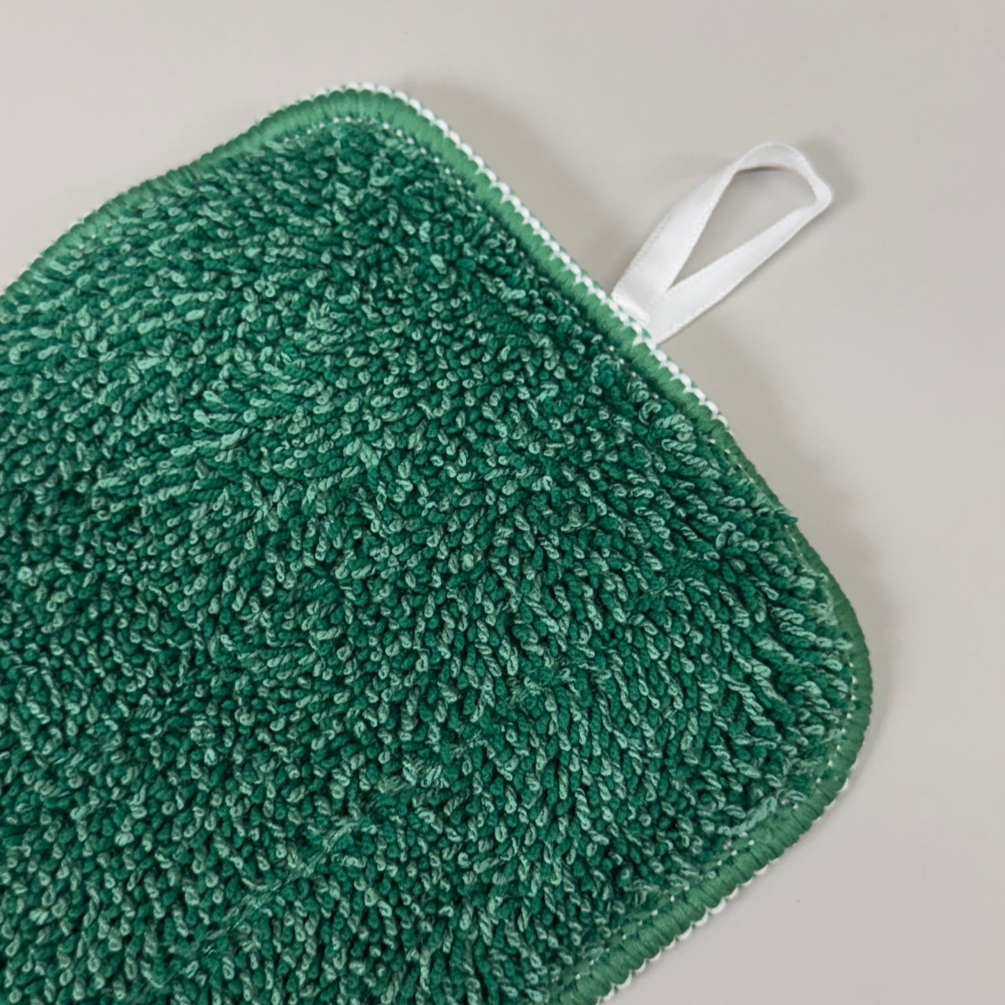 VESTIS (24 PACK) Densely Woven Microfiber Mop Heads 24" Green DP0027