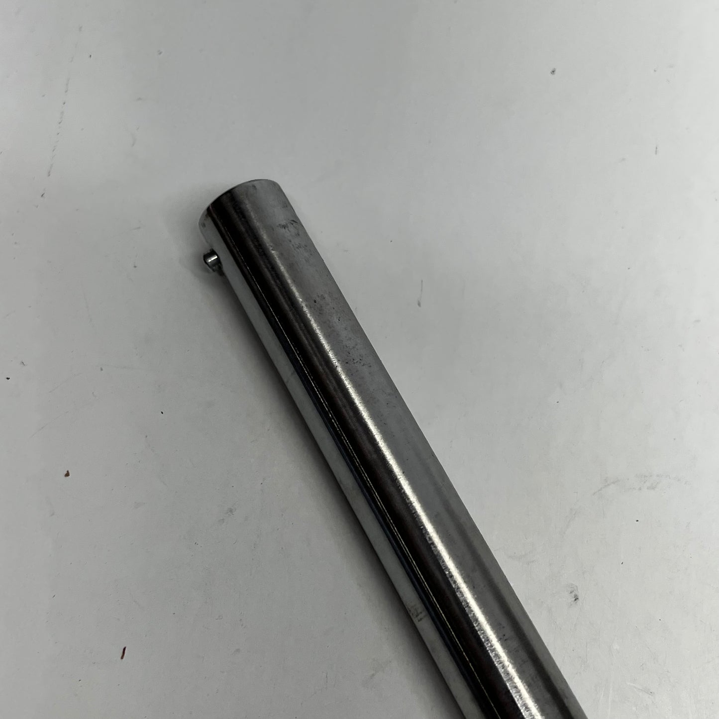 SNAP ON Handle W/ Locking Button Knurled 36" - 15/16 End Chrome L872RM (As-Is)