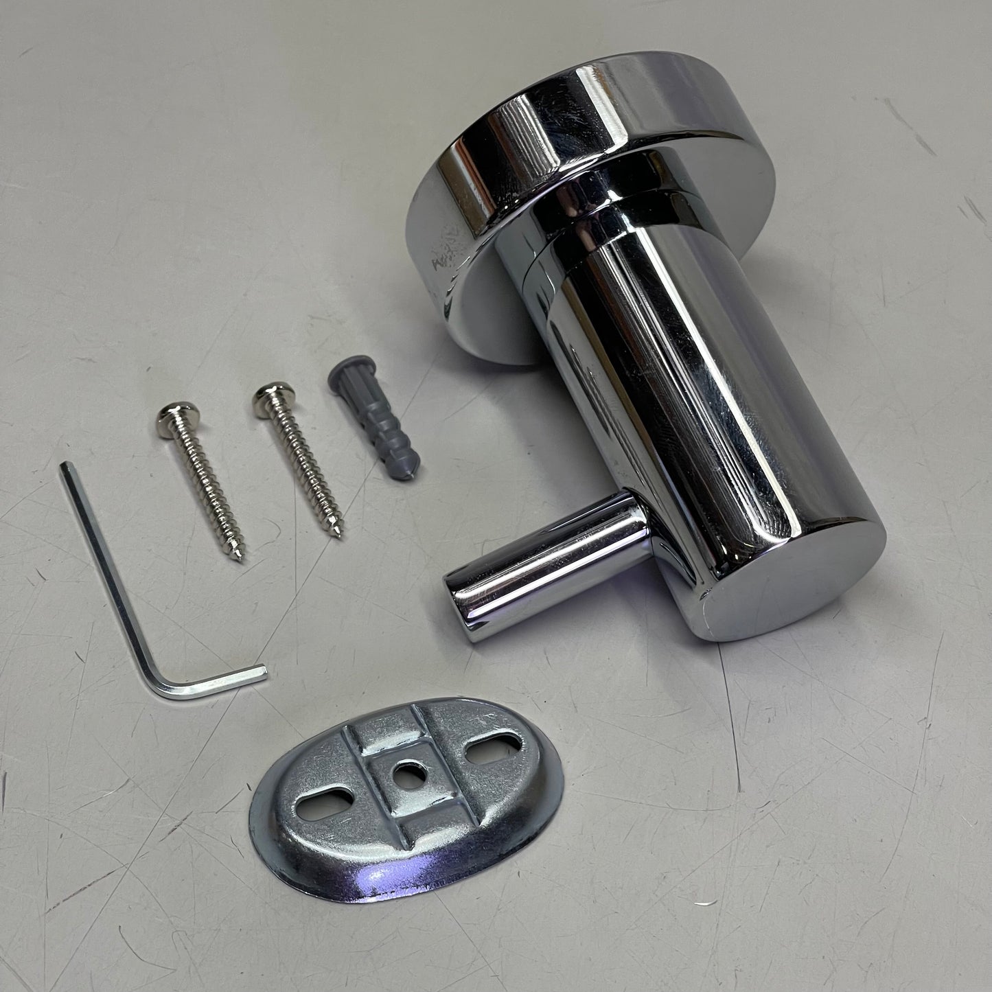 PIONEER Motegi Robe Hook 3.5" x 2.5" x 2.5" Chrome 7MT033