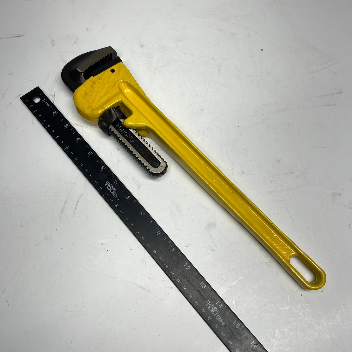 Professional Grade Plumbing Tool Sturdy Cast Iron Housing 18" Yellow 61255