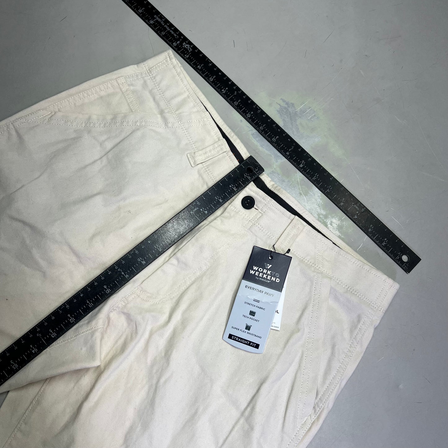 HAGGAR Work To Weekend Everyday Pant Straight Fit Men's Sz 36W X 30L 107 Natural