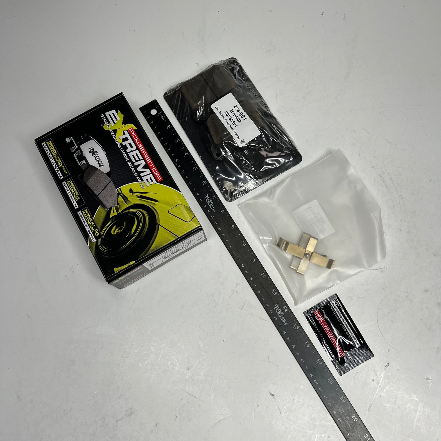 POWER STOP Street Performance Carbon Fiber Ceramic Brake Pads & Hardware Z26-961