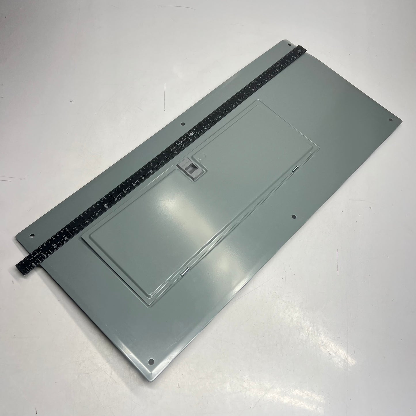 SCHNEIDER ELECTRIC Square D Cover Assey For 30 Space Load Center HOMC30UC