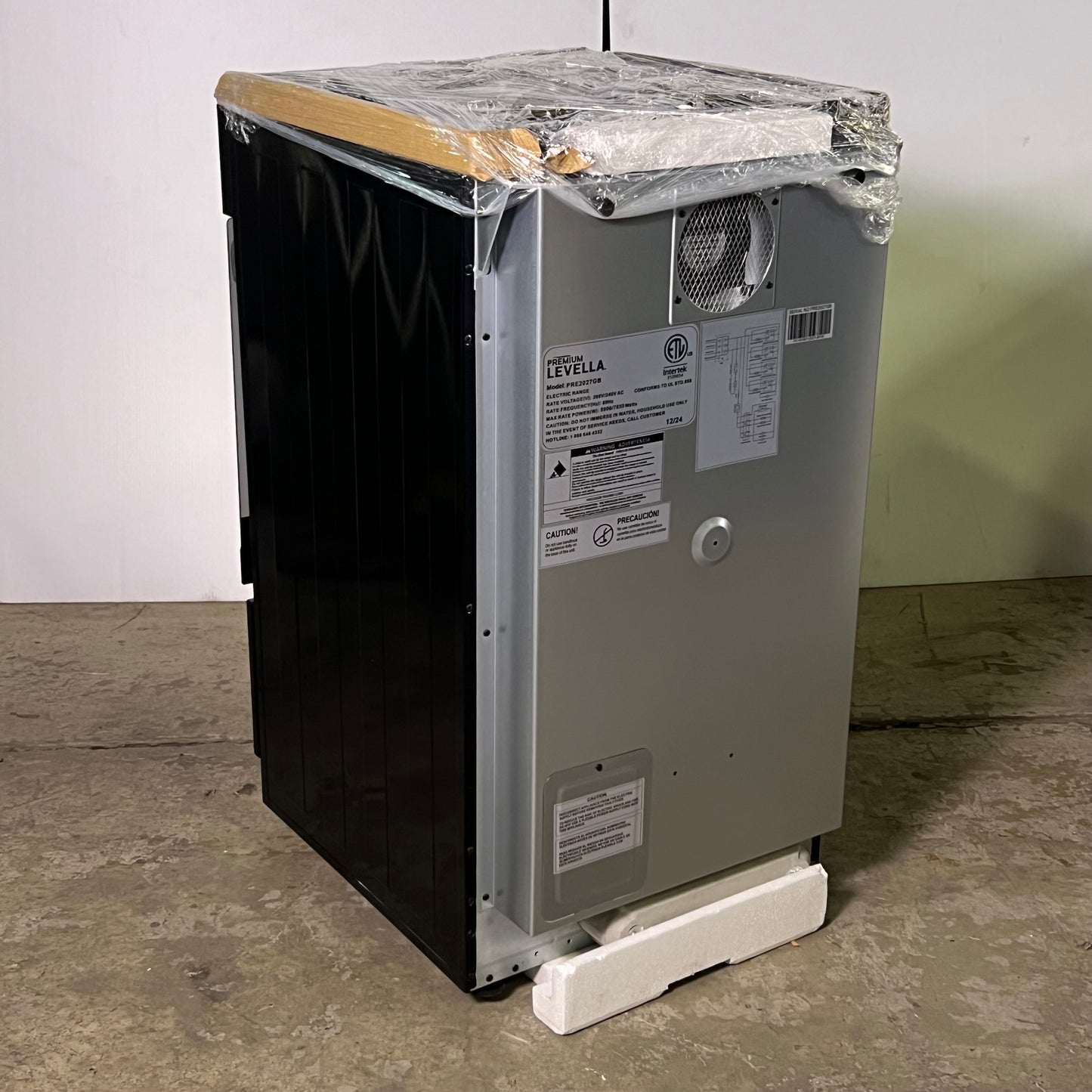 ZA@ PREMIUM LEVELLA  Freestanding Electric Range 240V PRE2027GB Sz 19.5" x 25.2" x 39.3" Black (New)