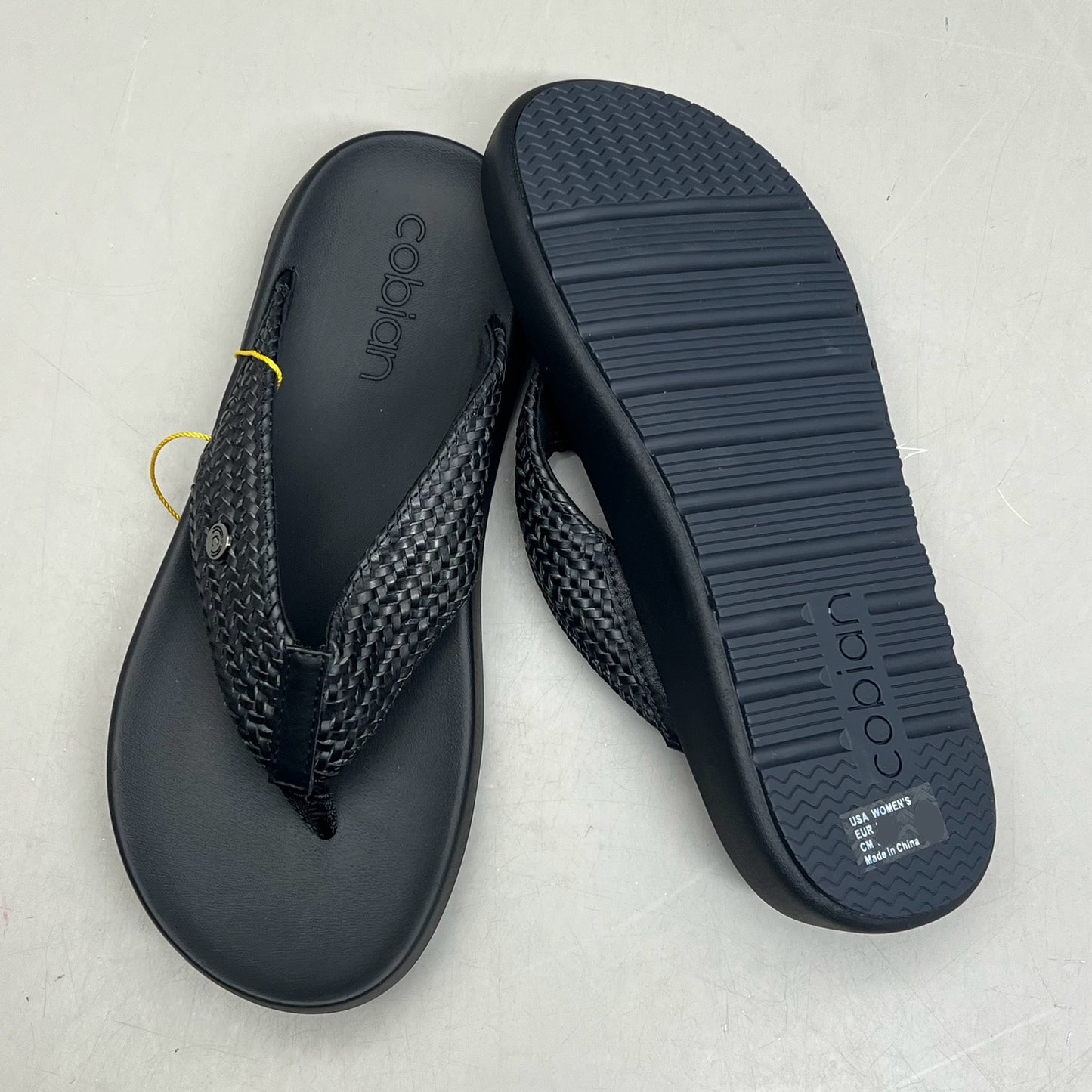 COBIAN Palmilla Braided Synthetic Leather Strap Sandals Women's Sz 7 EU 37 Black PAL25-001-07