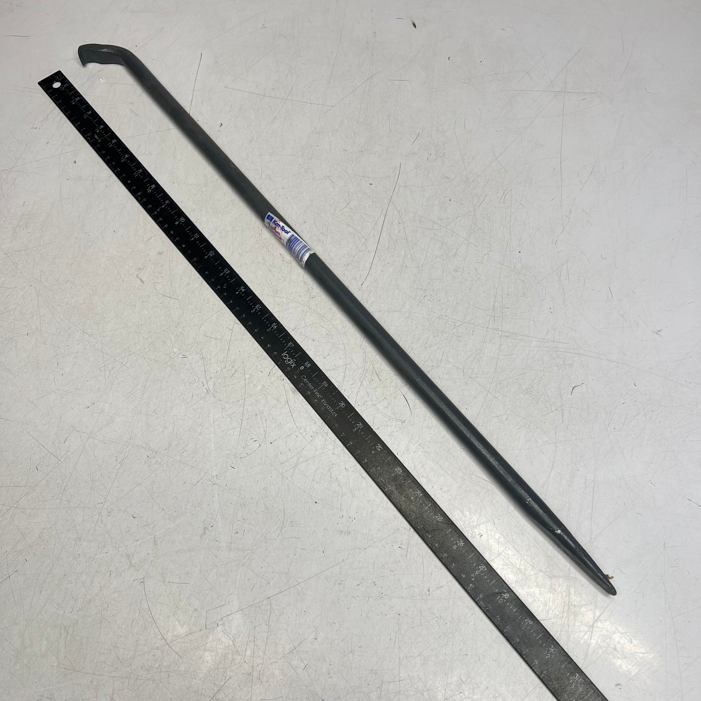 KEN-TOOL Truck Locking Ring Remover for Smaller Dia Wheels 30" 11/16" T23A 33223