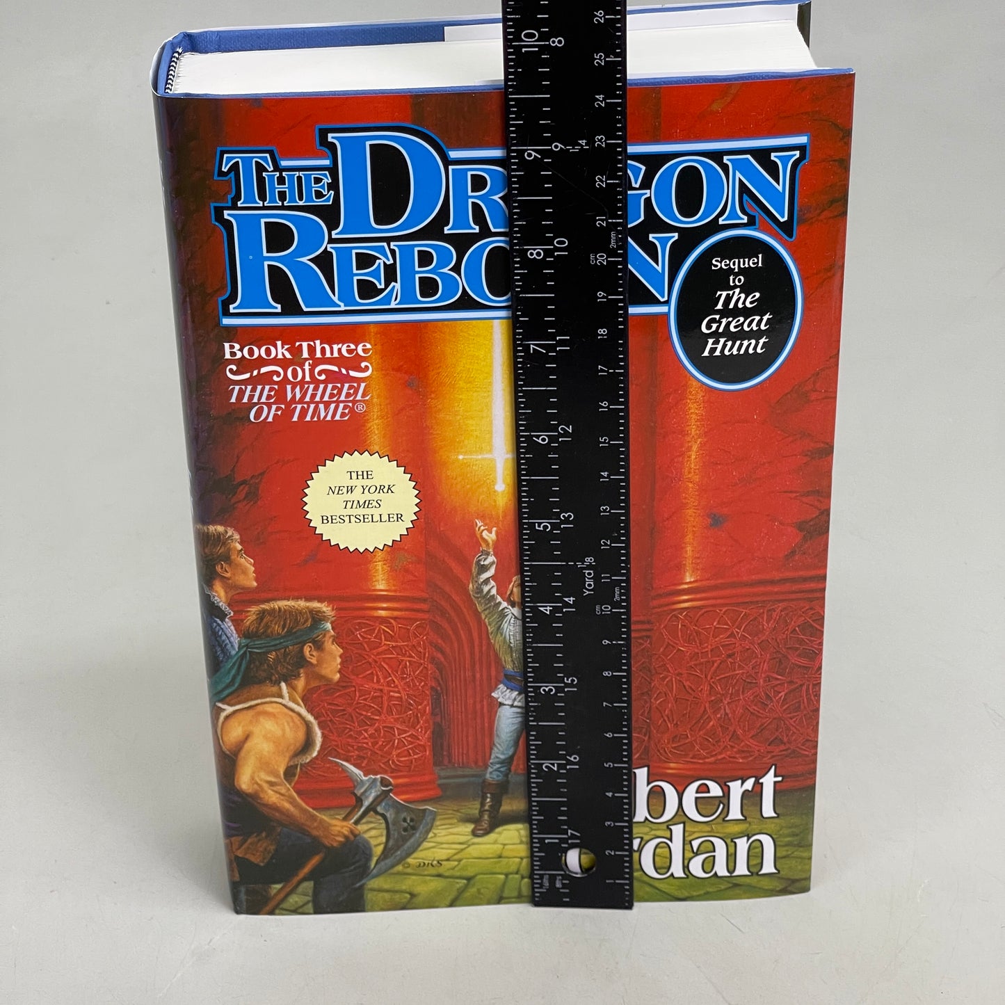 THE DRAGON REBORN (Book Three of 'The Wheel of Time') Hardback by ROBERT JORDAN