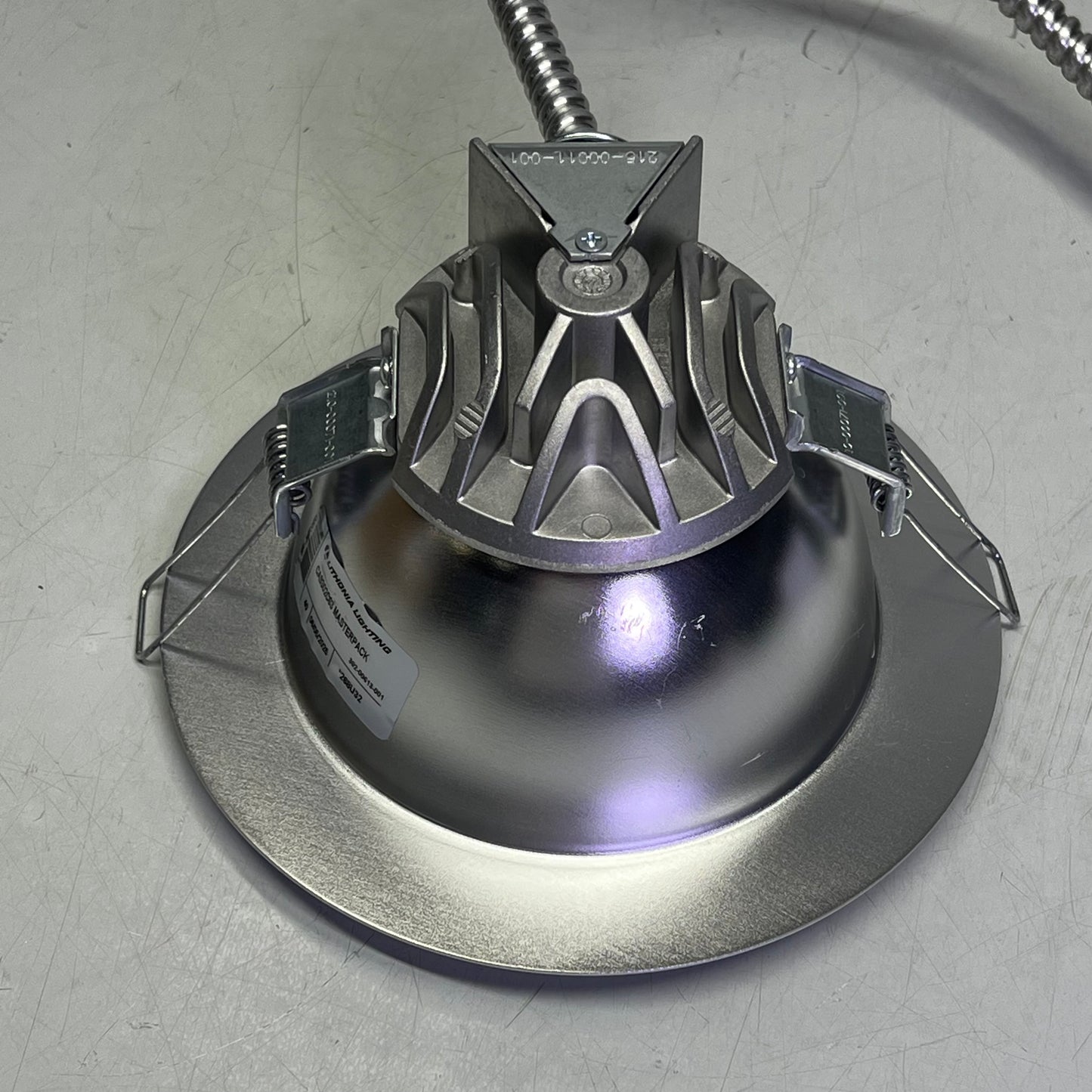 LITHONIA LIGHTING Retrofit Downlight 120-277V LBR6 07LM 40K AR LSS MWD MVOLT UGZ