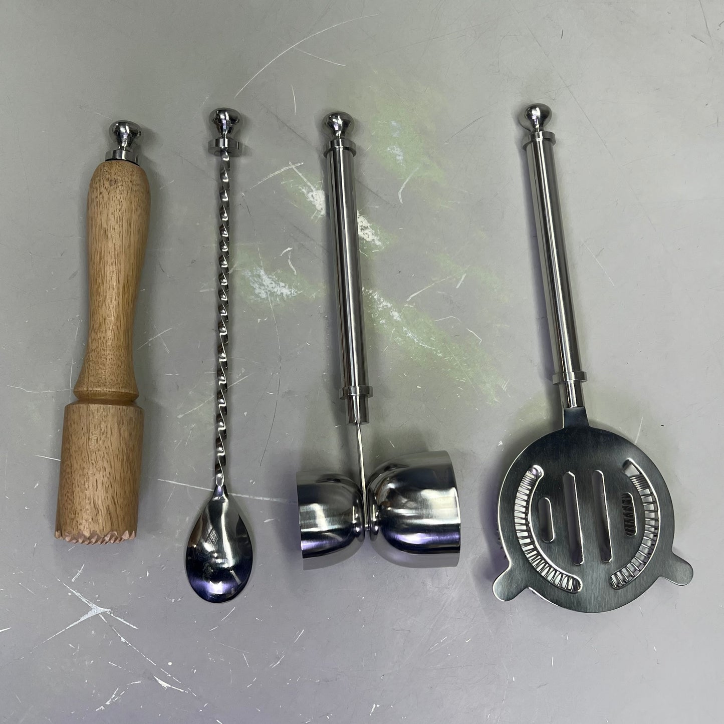 CREATIVE CO-OP Stainless Steel & Mango Wood Bar Tools w/ Stand Set of 5 DG0238