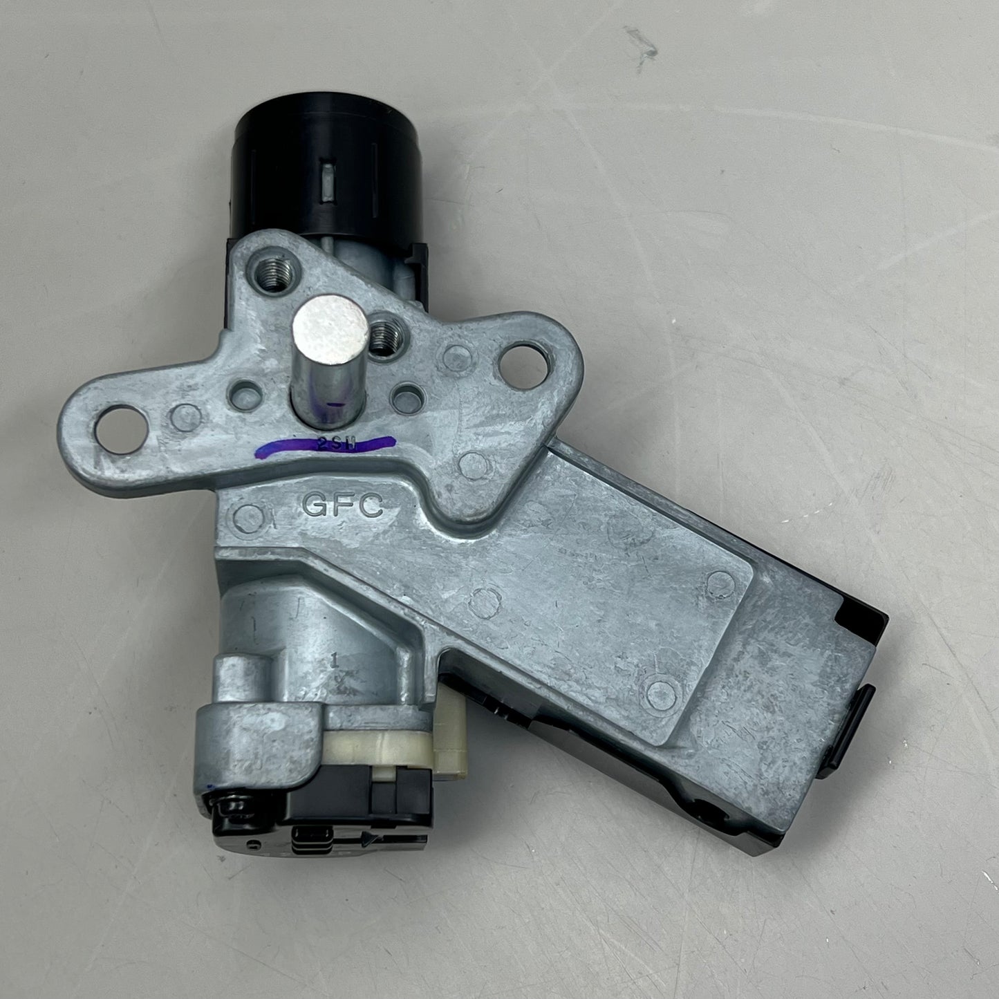 HONDA Key & Screw Set Genuine OEM 35014-GEZ-612