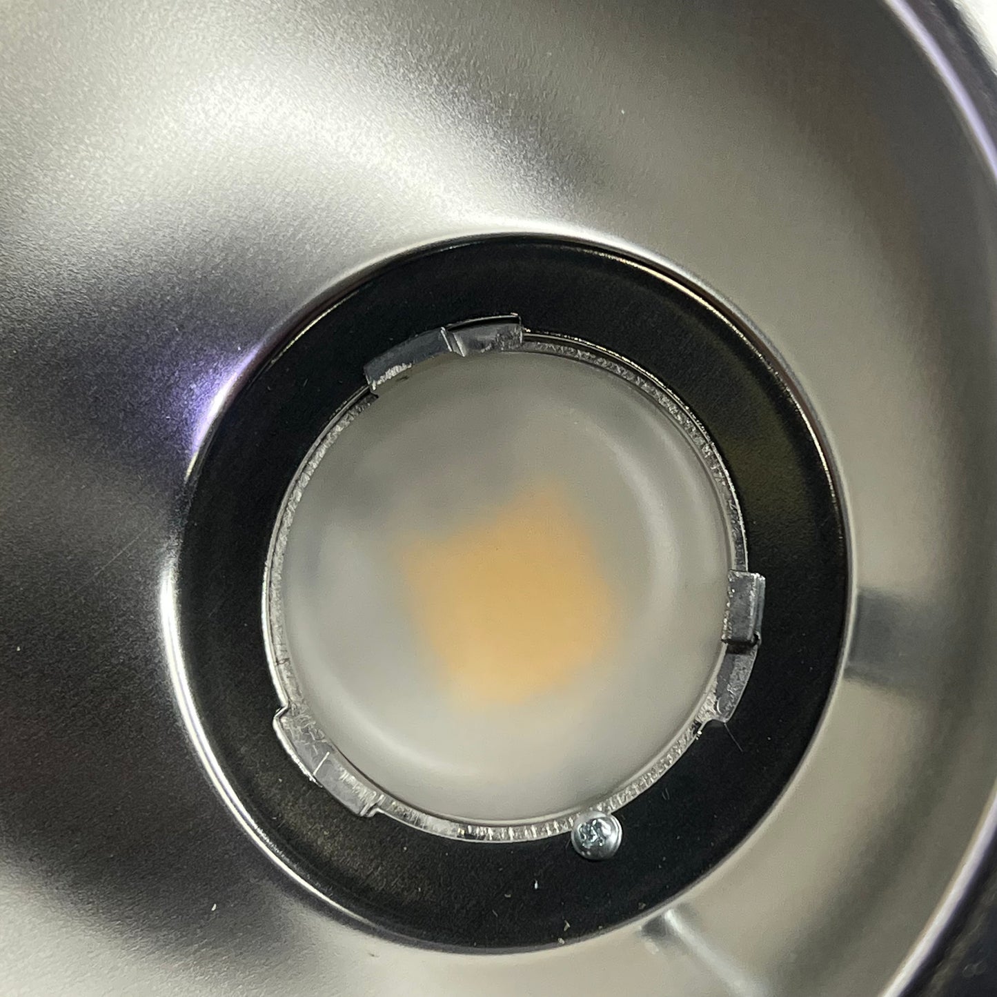 LITHONIA LIGHTING Retrofit Downlight 120-277V LBR6 07LM 40K AR LSS MWD MVOLT UGZ