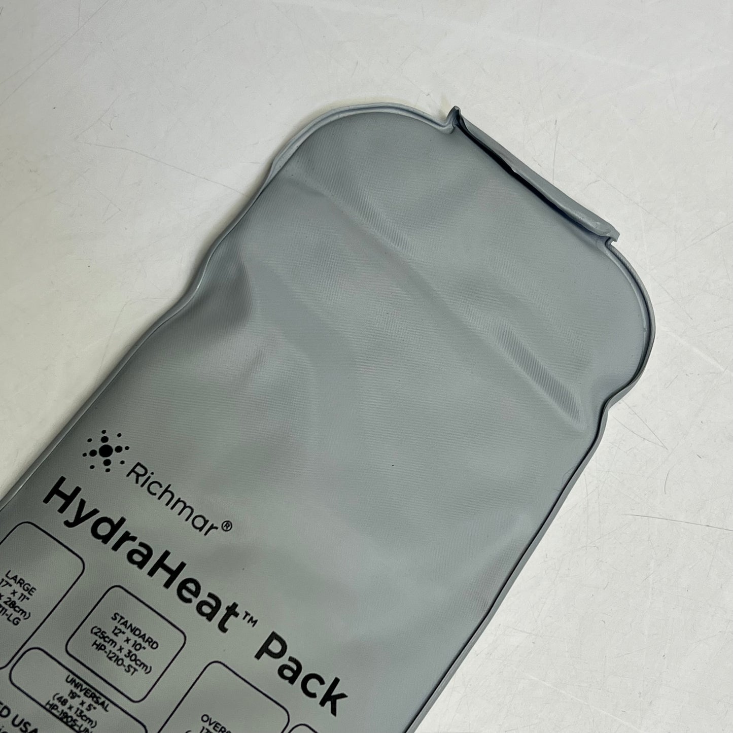 RICHMAR Non-porous Polymer Skin Hydraheat Pack  Universal 19"x5" Grey HP-1905-un