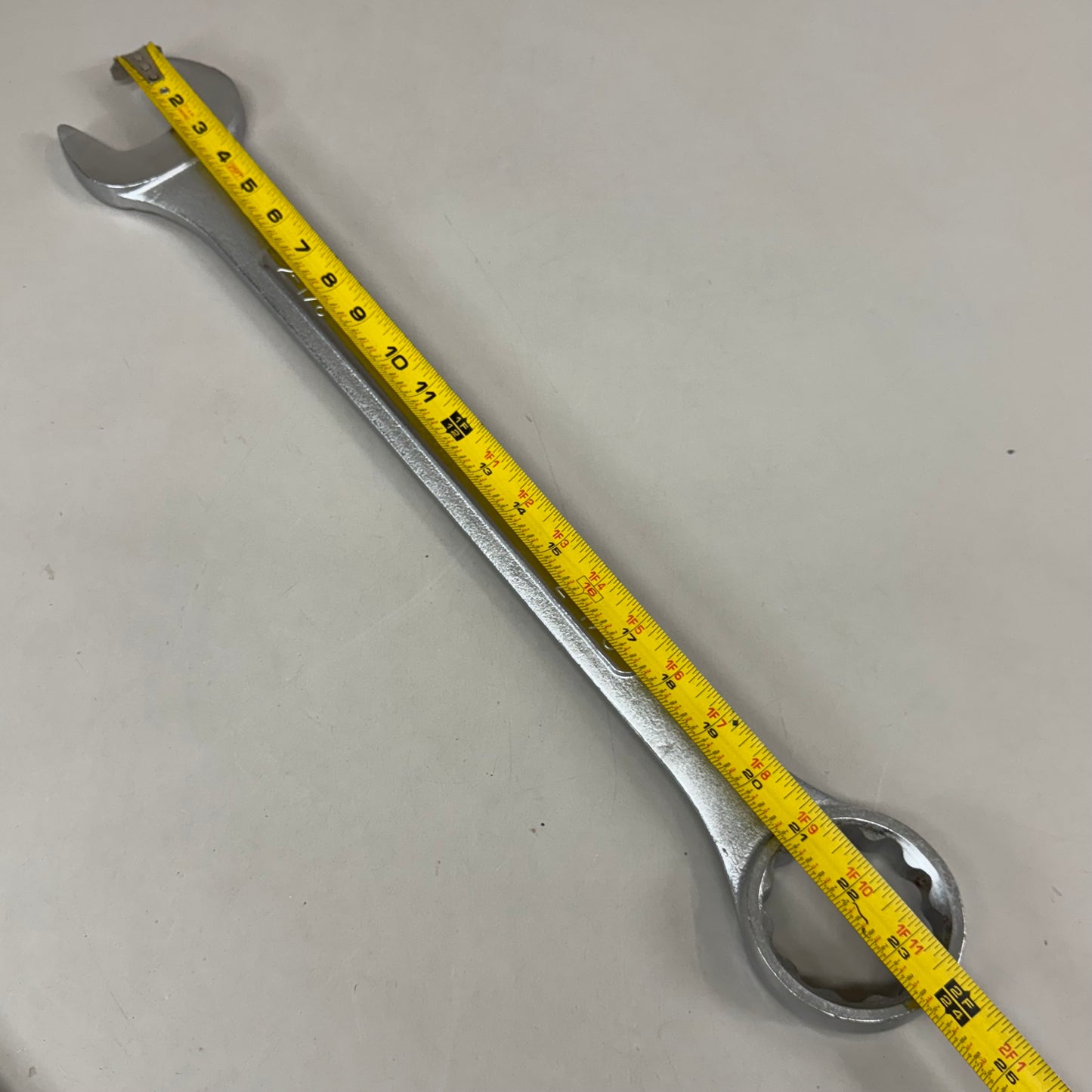 TITAN (4 Pieces) Jumbo SAE Combination Wrench Set 2-1/8" to 2-1/2" 17291